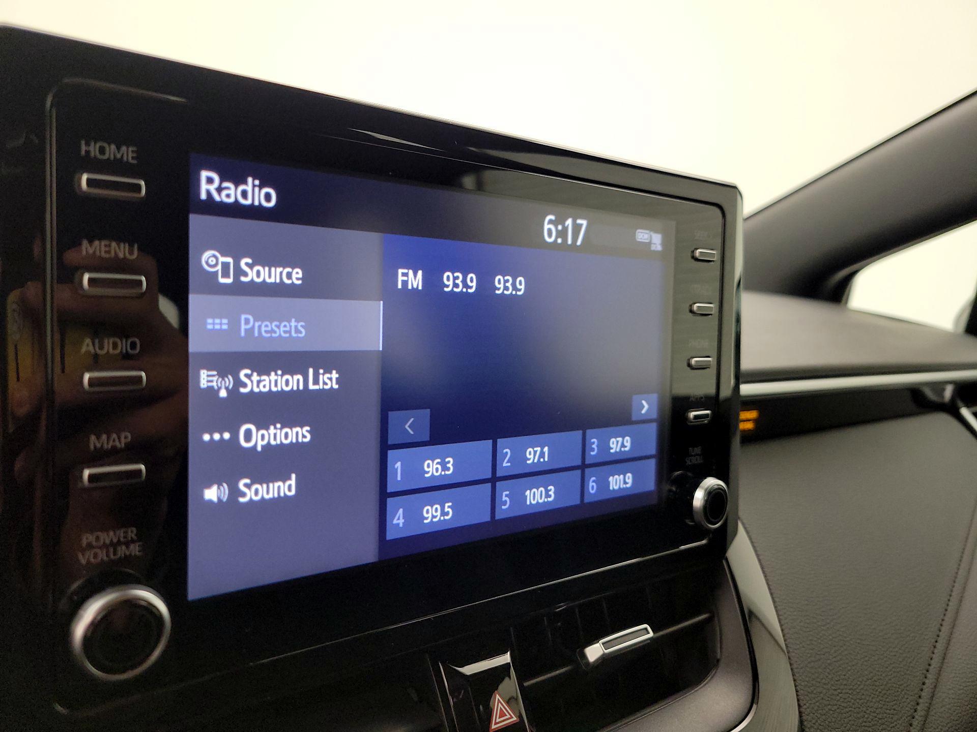 Thumbnail: 2020 Toyota Corolla - 15