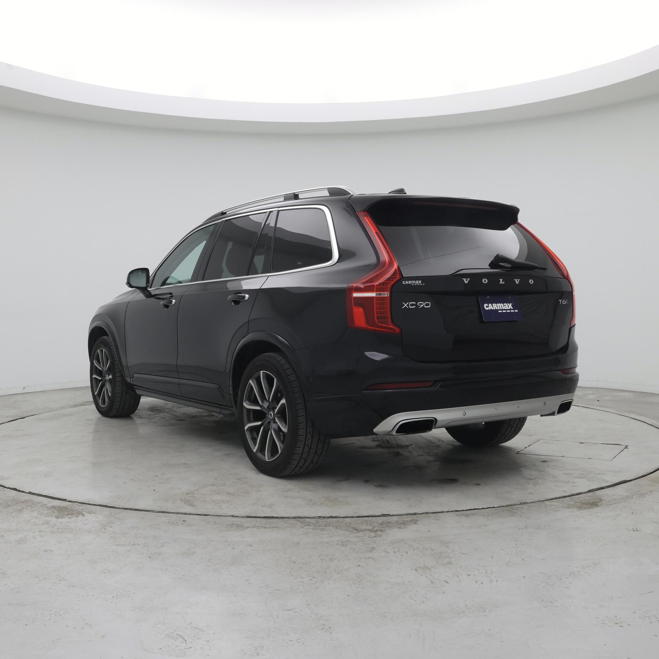 Thumbnail: 2017 Volvo XC90 - 2