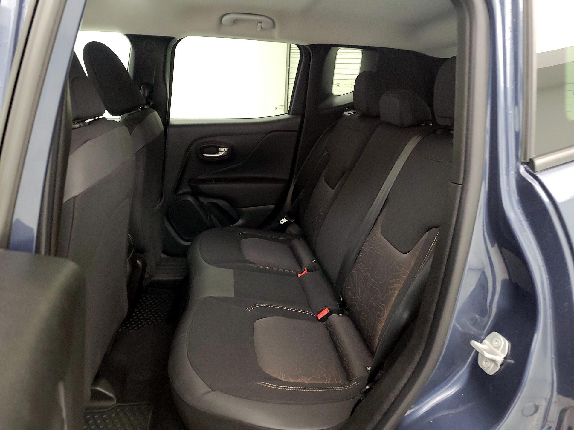 Thumbnail: 2023 Jeep Renegade - 20