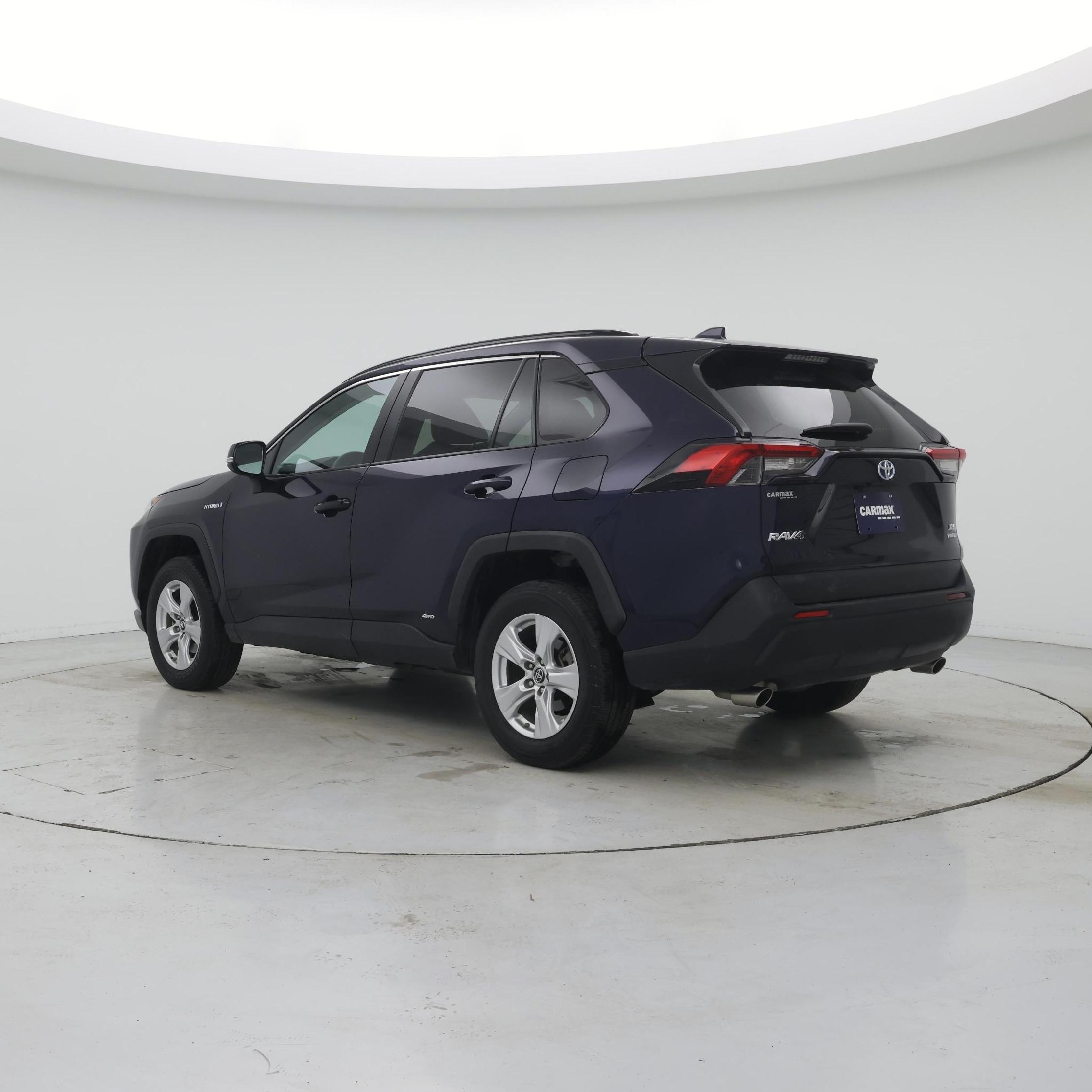 Thumbnail: 2019 Toyota RAV4 - 2