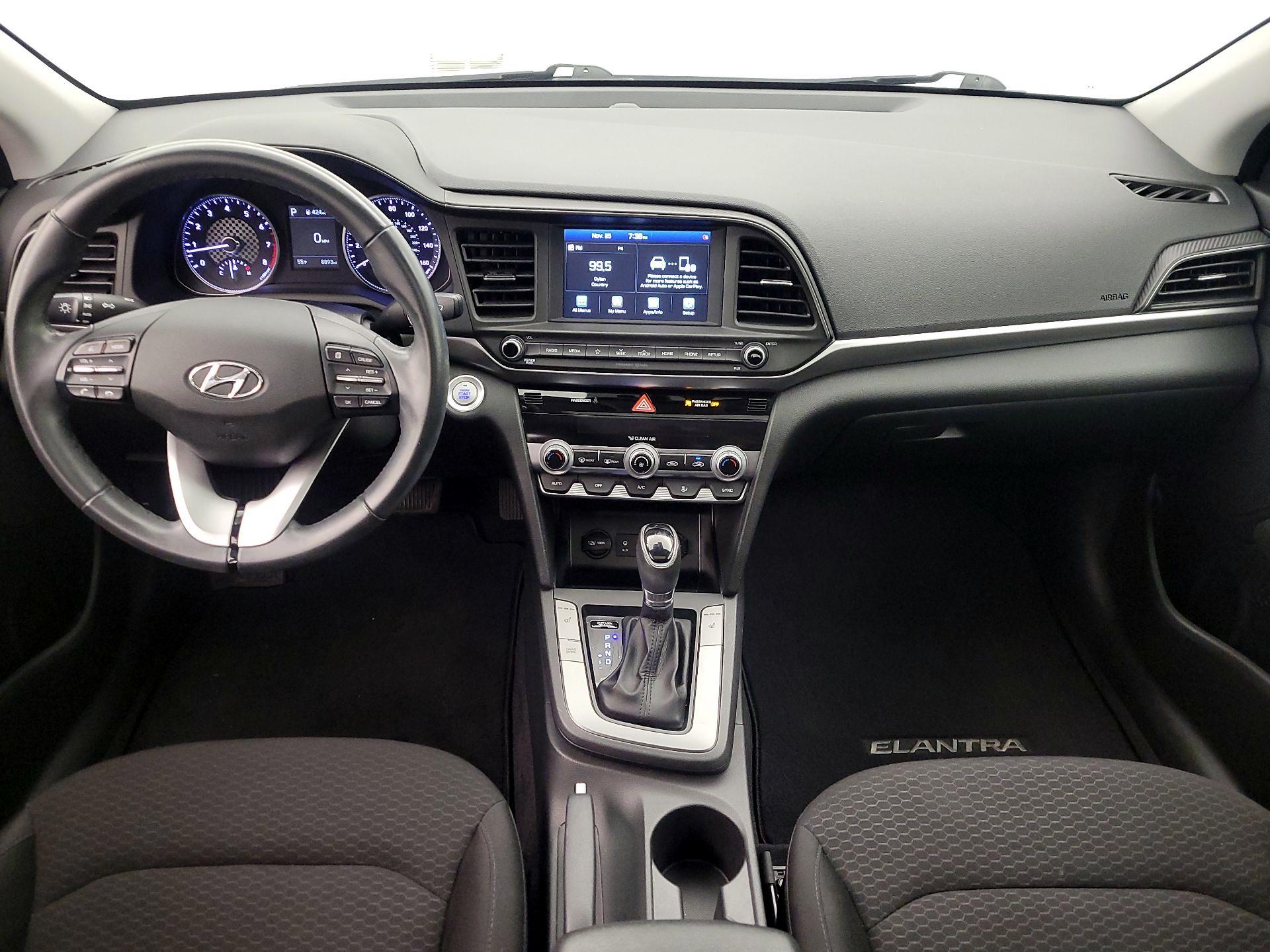 Thumbnail: 2020 Hyundai Elantra - 9