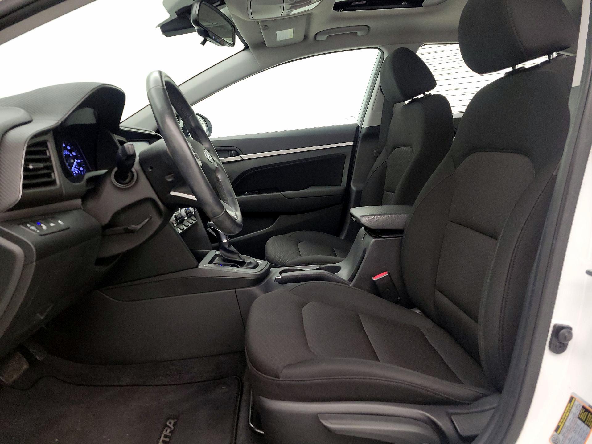 Thumbnail: 2020 Hyundai Elantra - 11