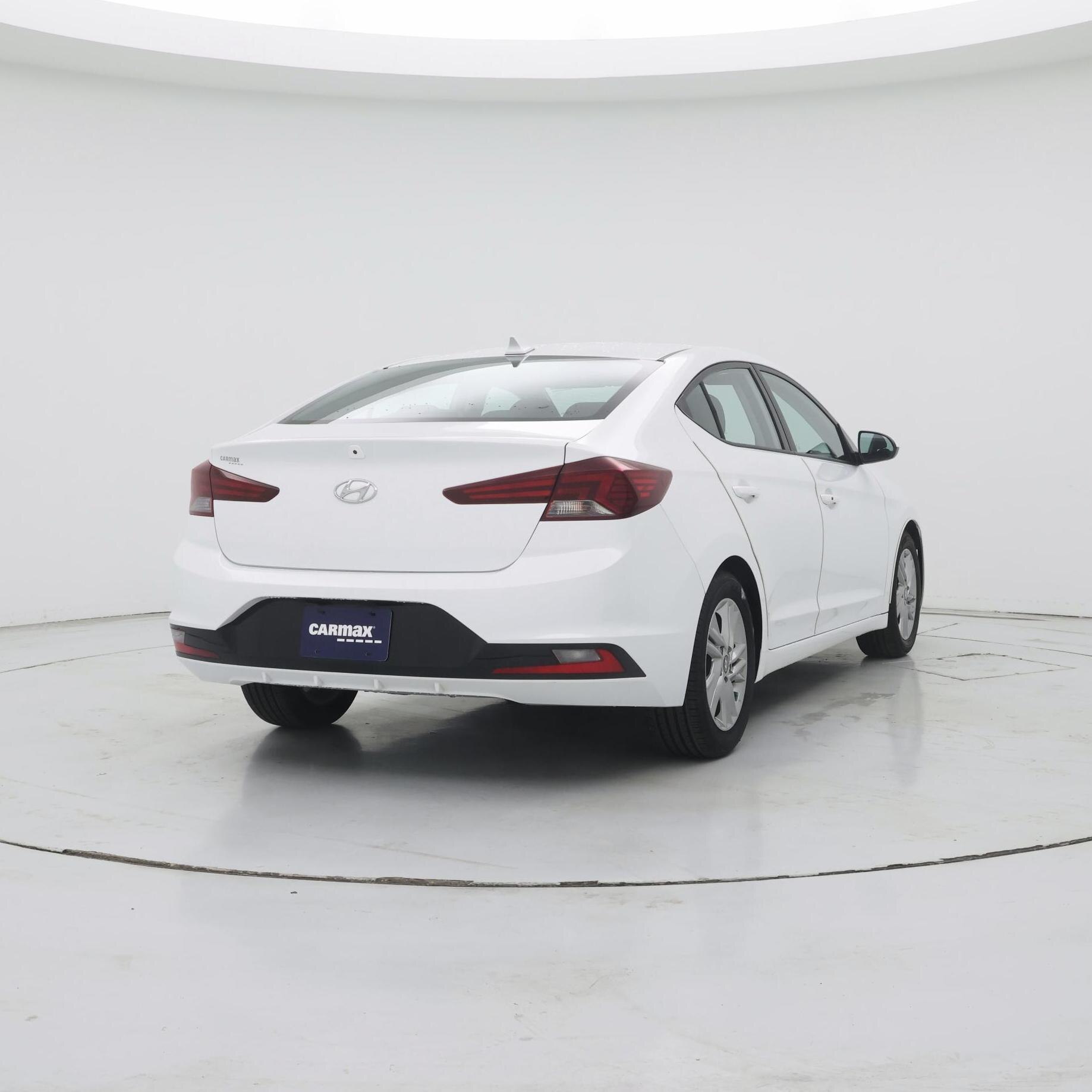 Thumbnail: 2020 Hyundai Elantra - 8