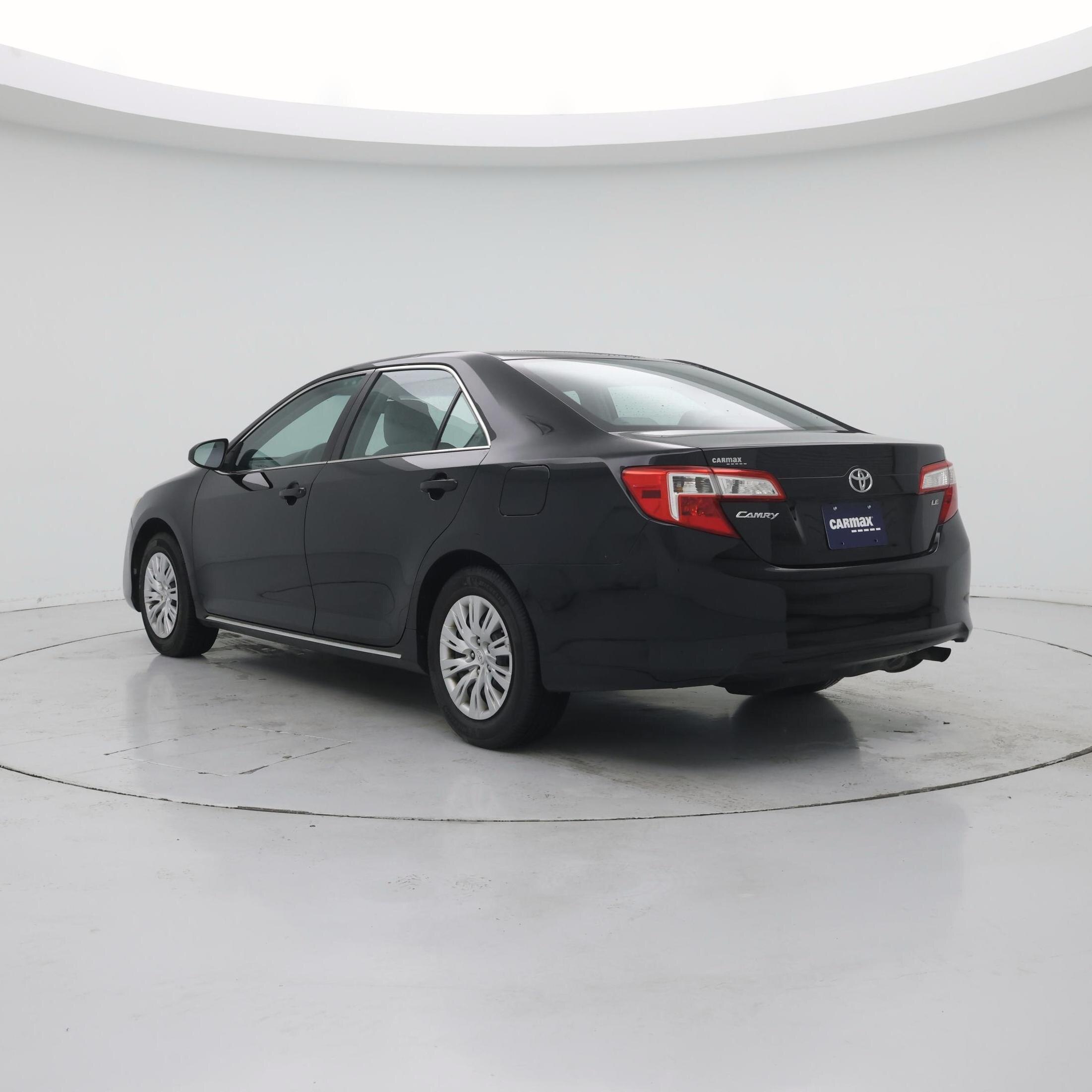 Thumbnail: 2014 Toyota Camry - 2