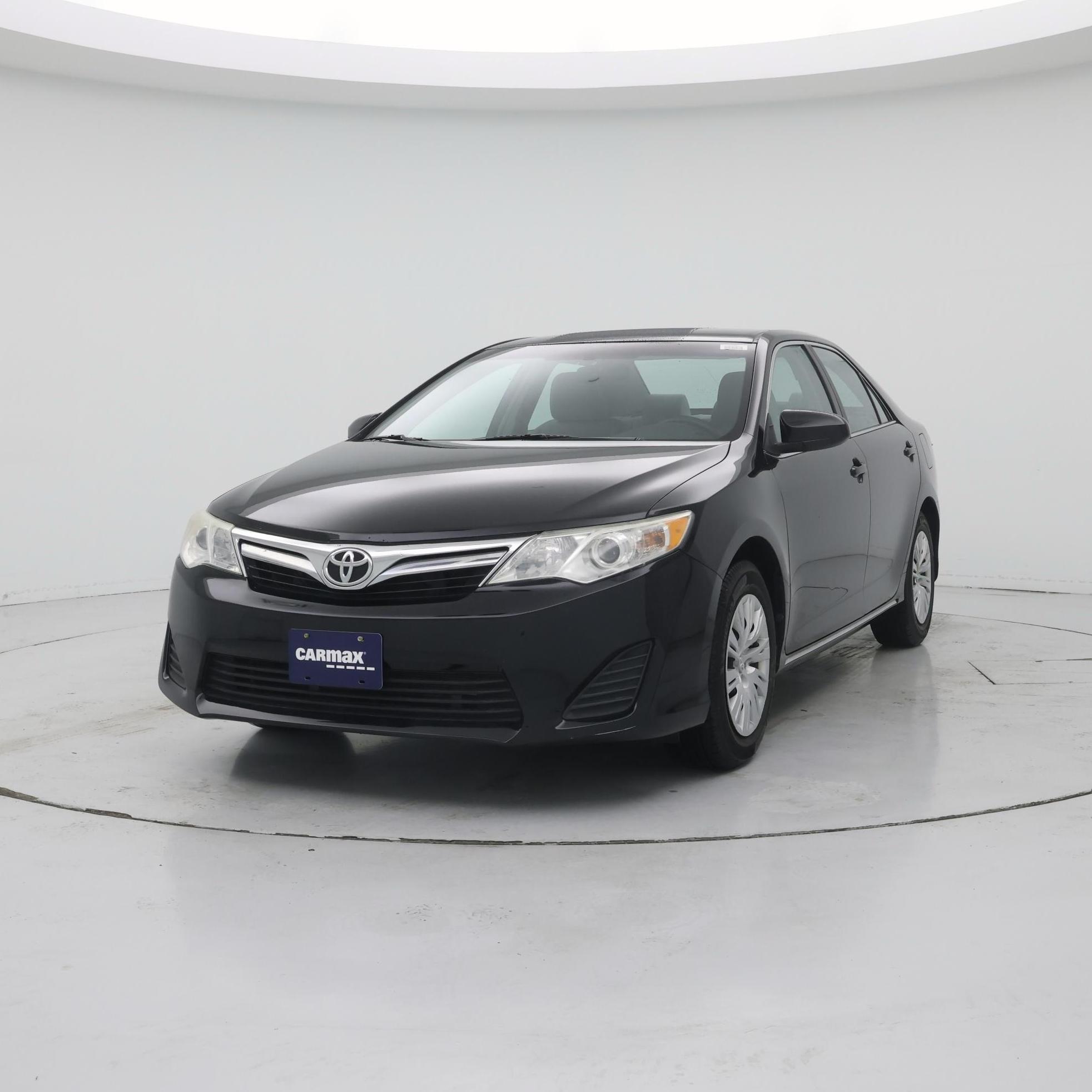Thumbnail: 2014 Toyota Camry - 4