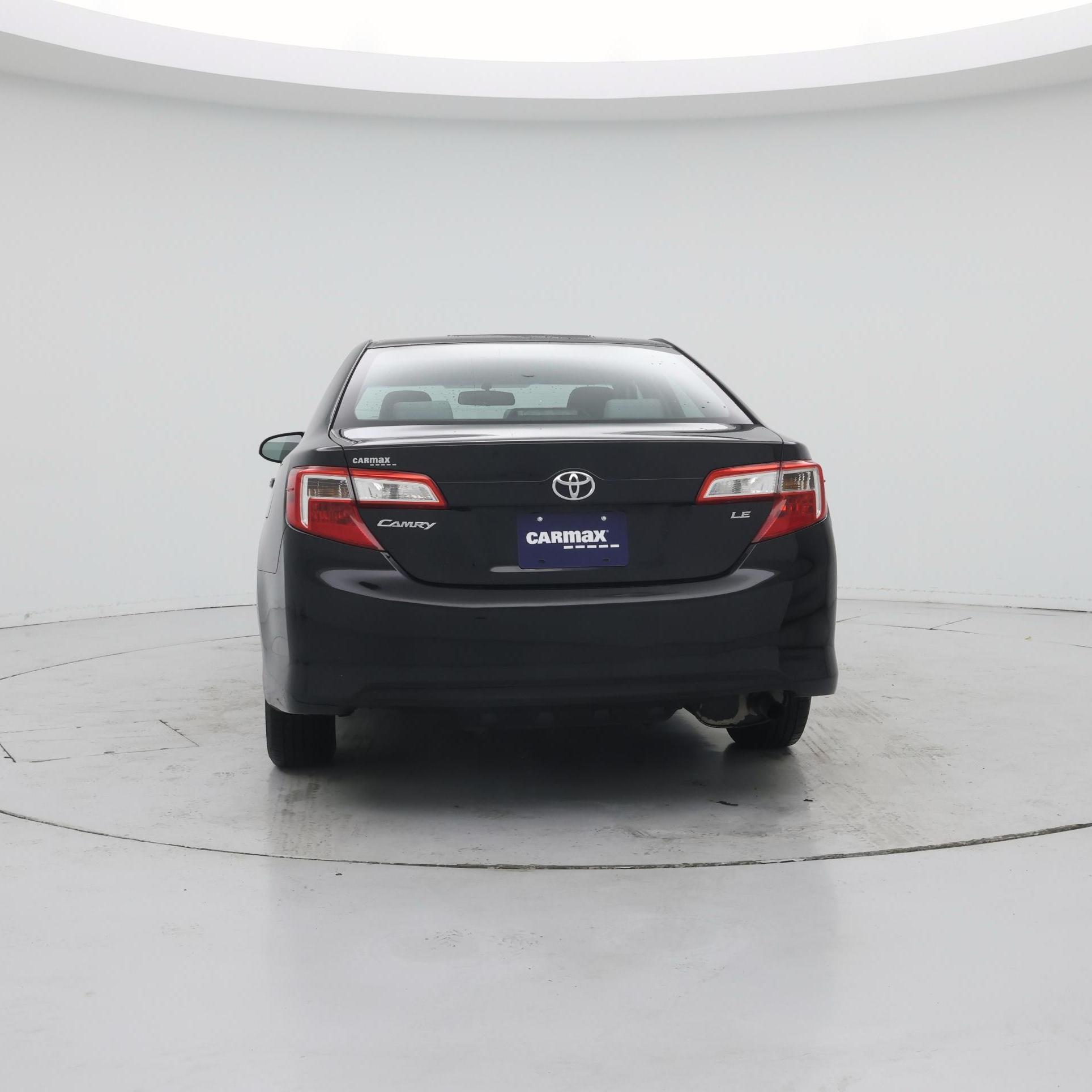 Thumbnail: 2014 Toyota Camry - 6