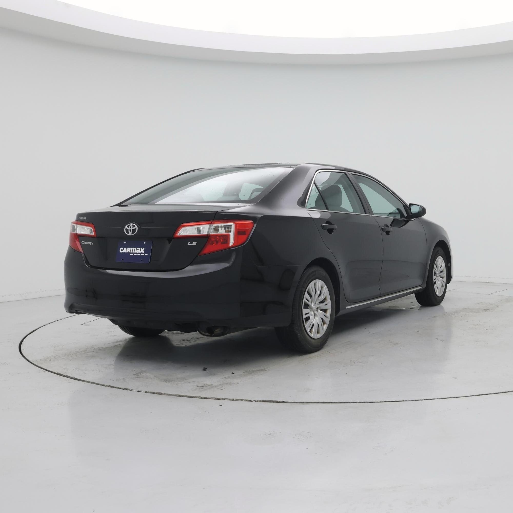 Thumbnail: 2014 Toyota Camry - 8