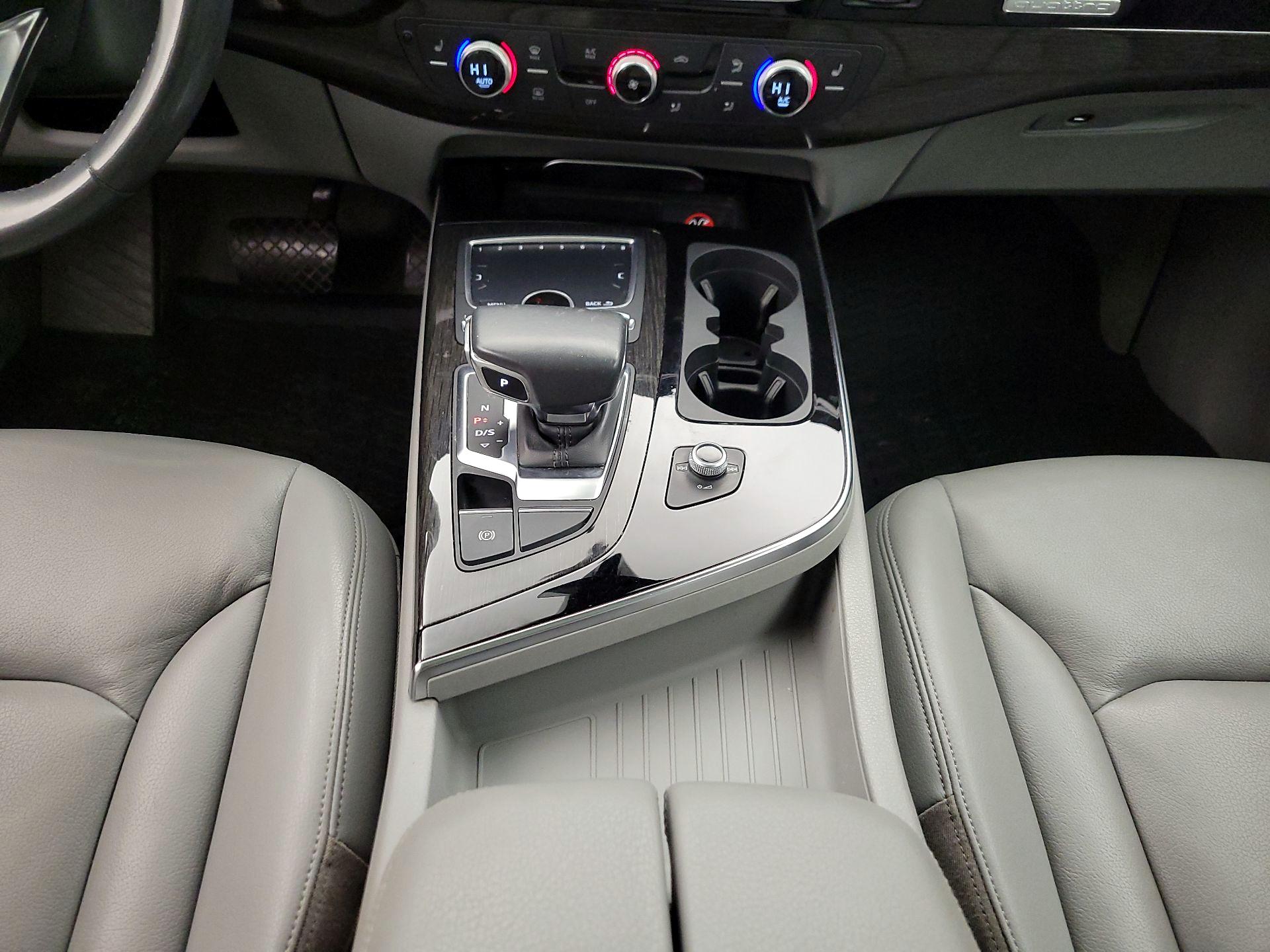 Thumbnail: 2019 Audi Q7 - 18