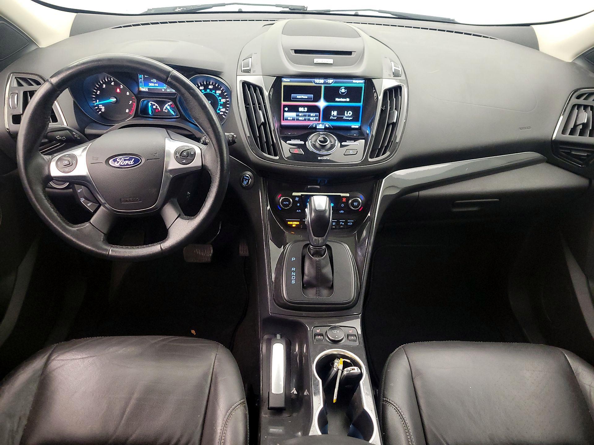 Thumbnail: 2015 Ford Escape - 9