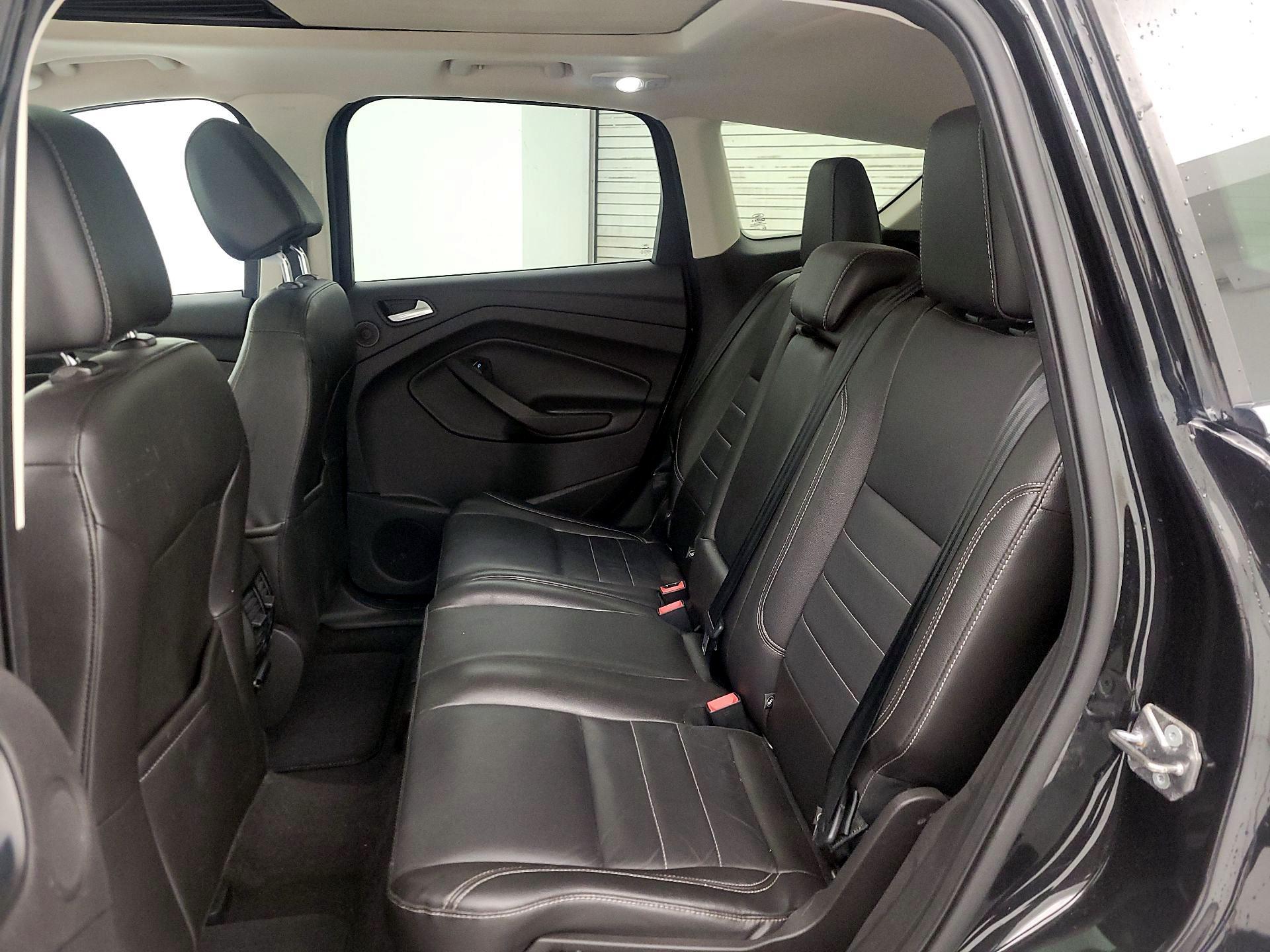 Thumbnail: 2015 Ford Escape - 19