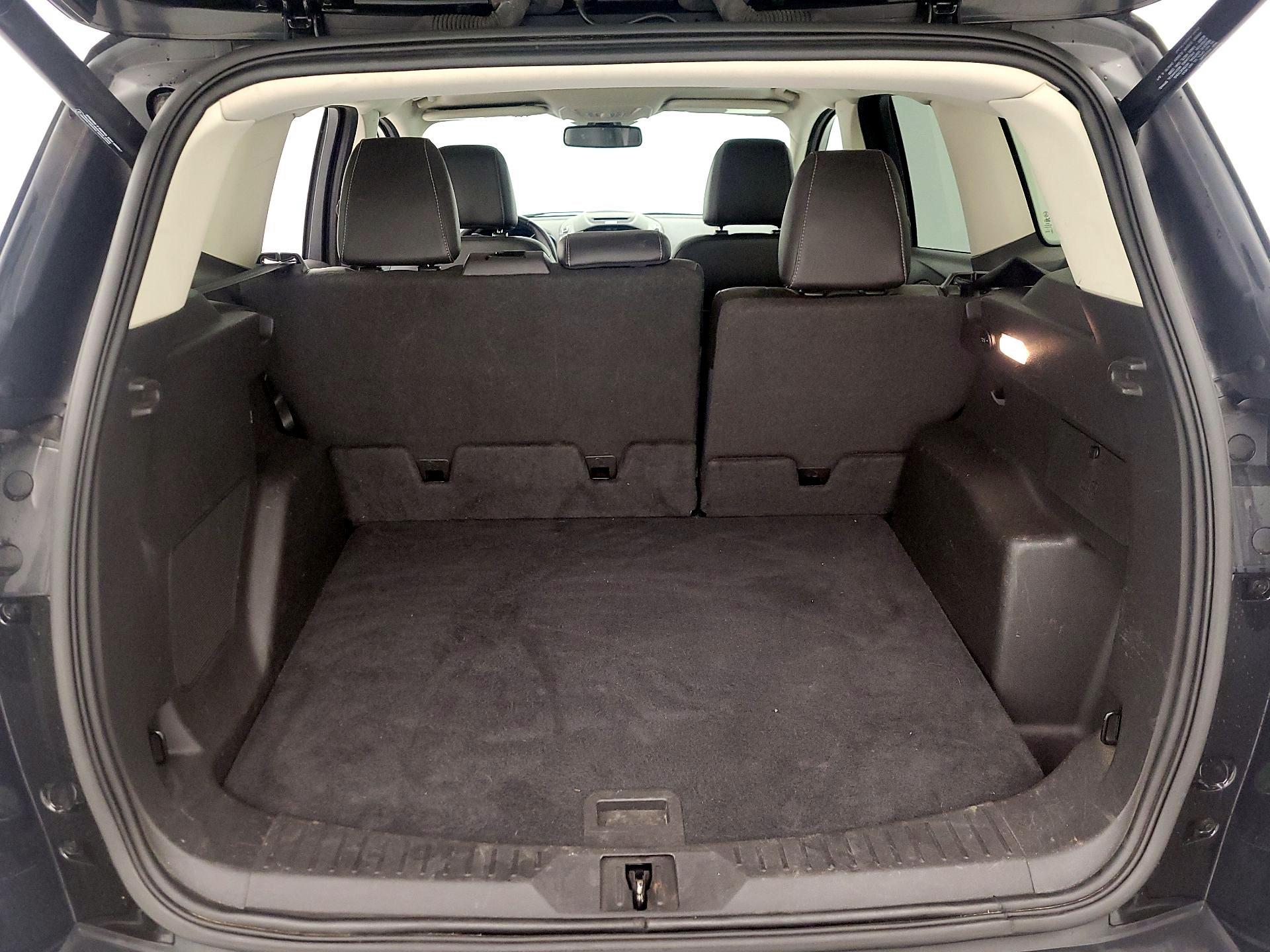 Thumbnail: 2015 Ford Escape - 20