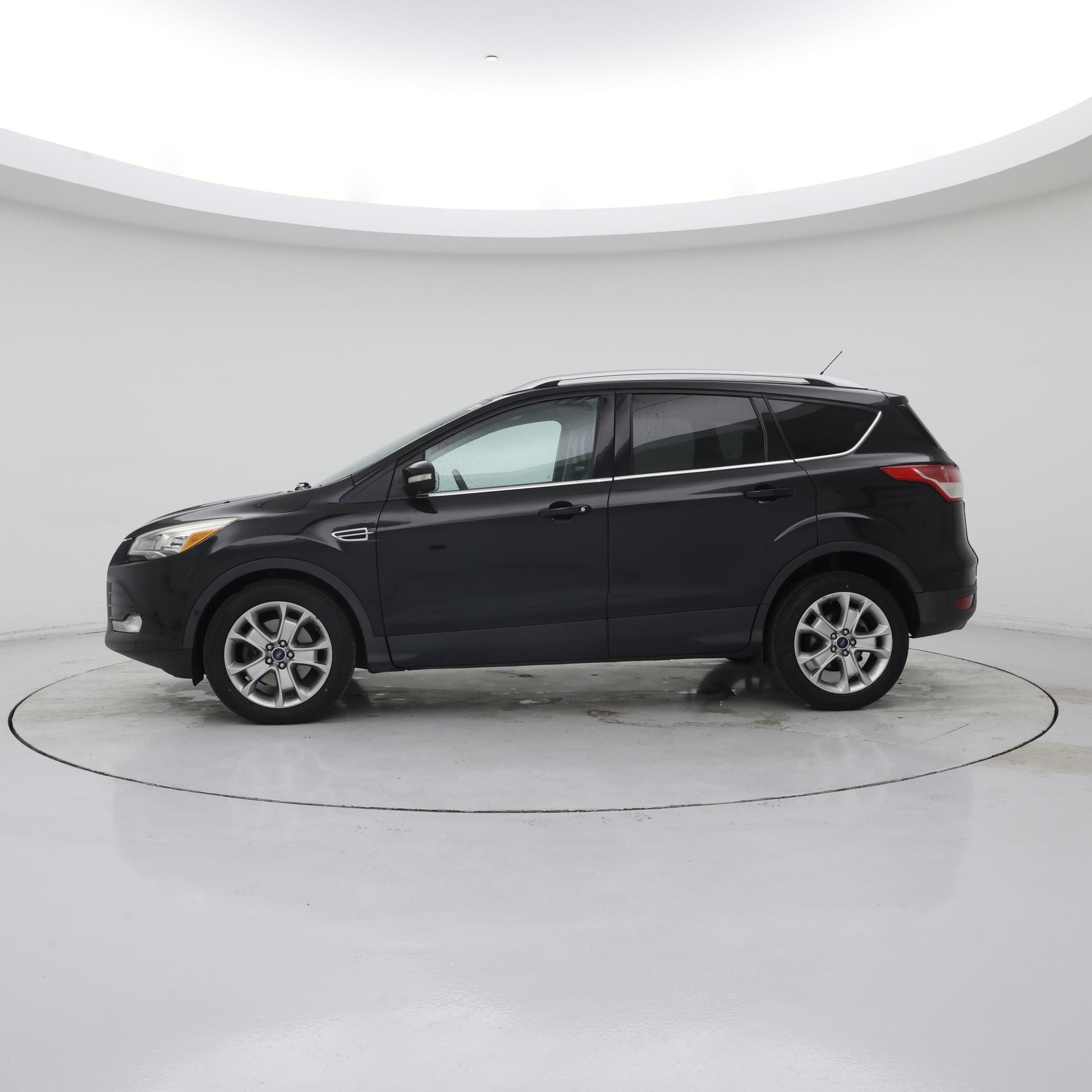 Thumbnail: 2015 Ford Escape - 3