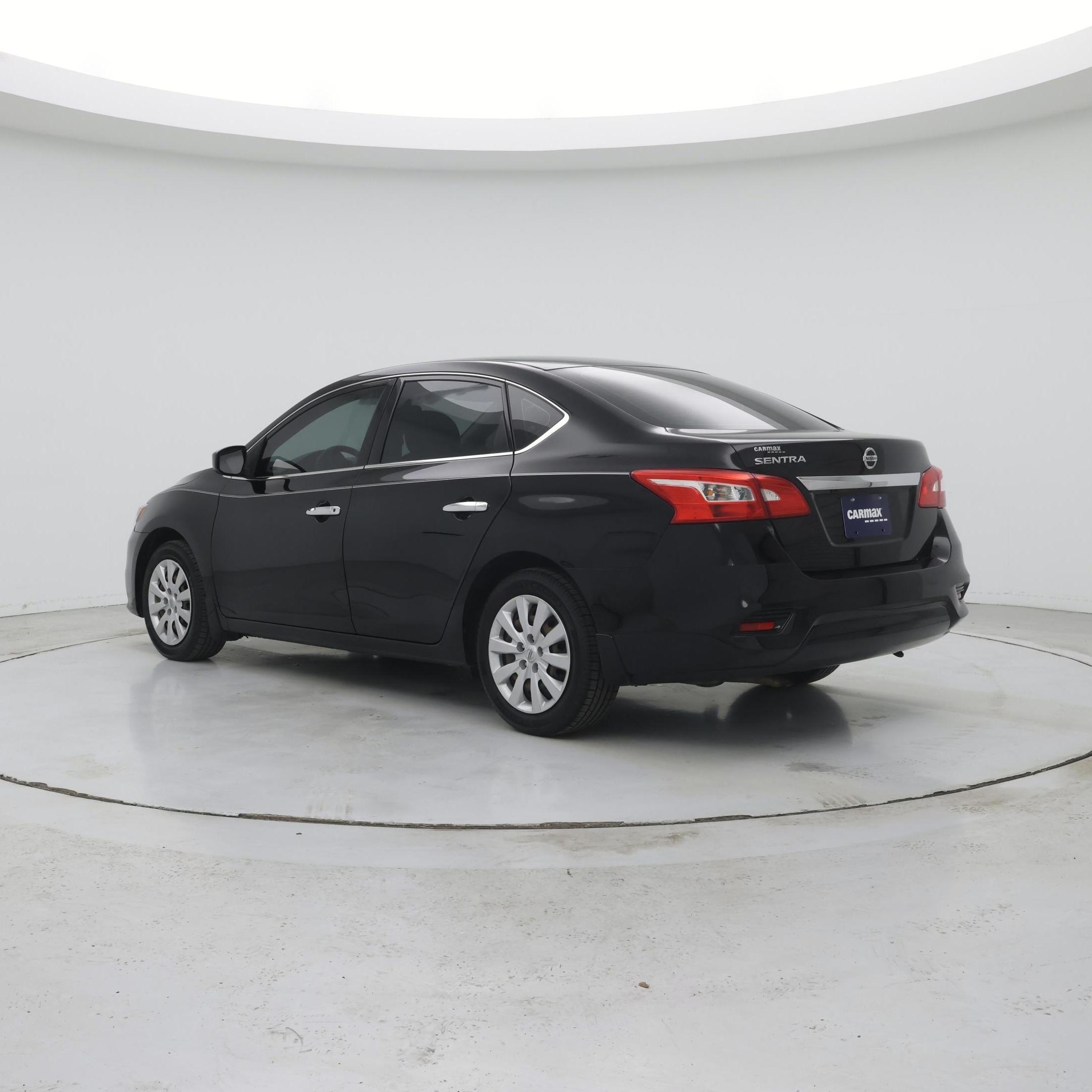 Thumbnail: 2019 Nissan Sentra - 2