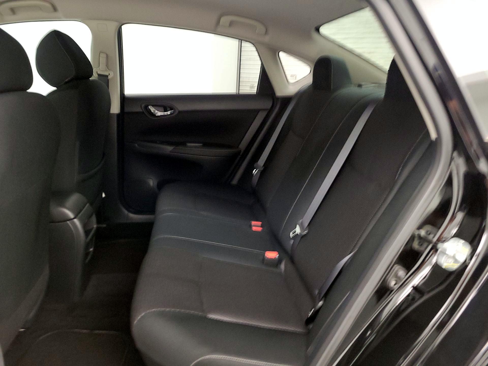 Thumbnail: 2019 Nissan Sentra - 19