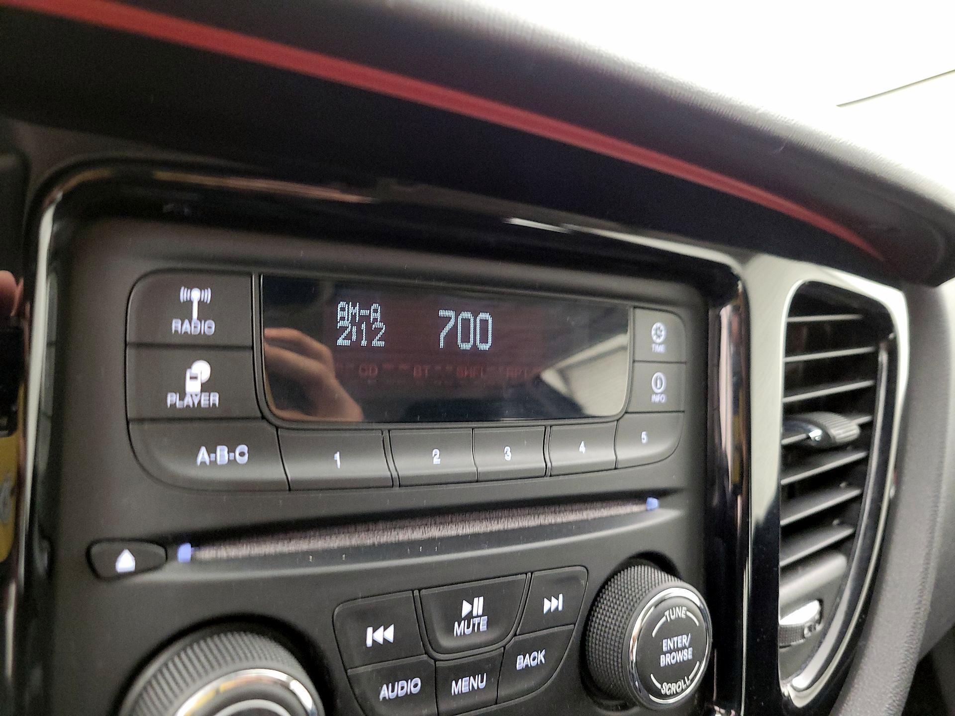 Thumbnail: 2016 Dodge Dart - 14