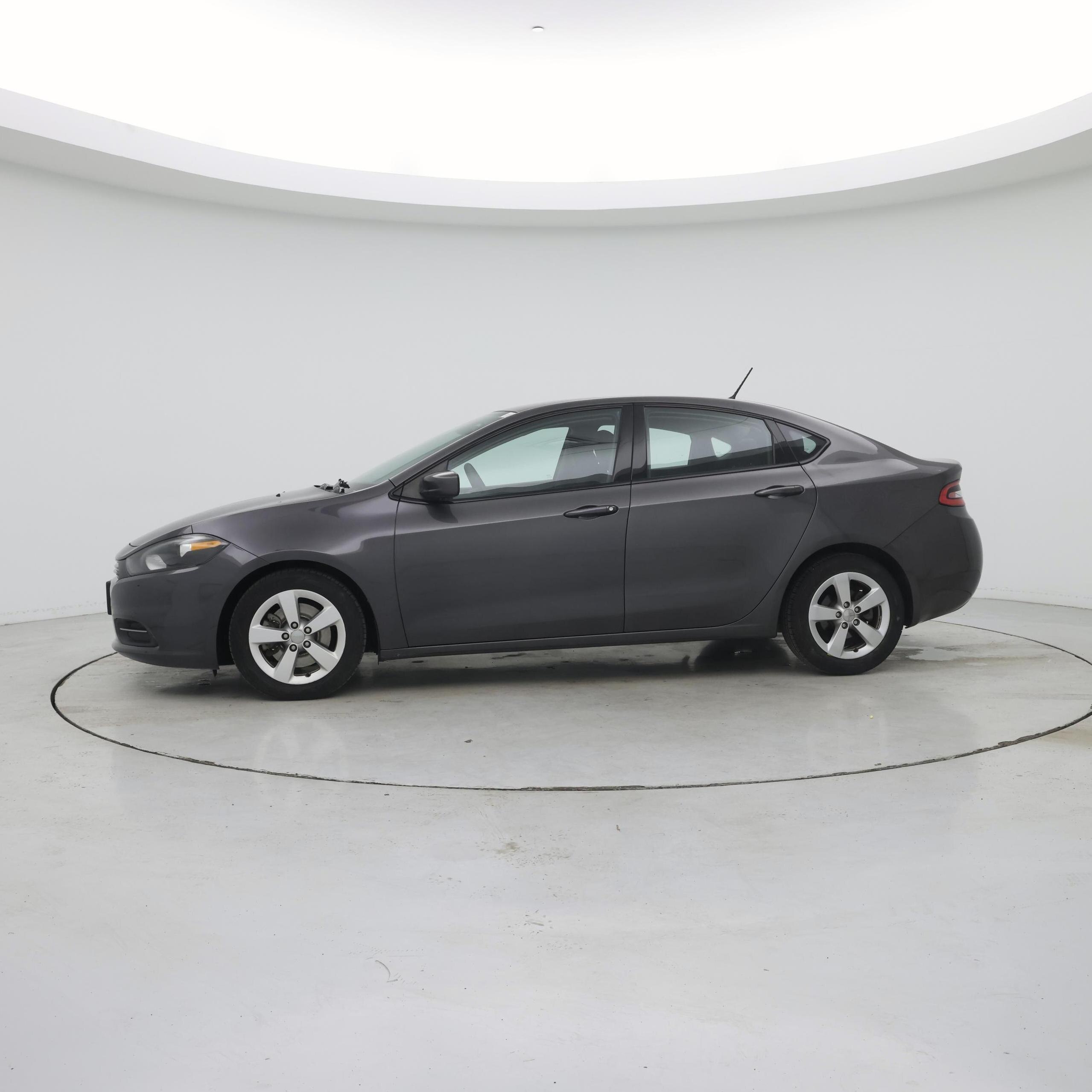 Thumbnail: 2016 Dodge Dart - 3