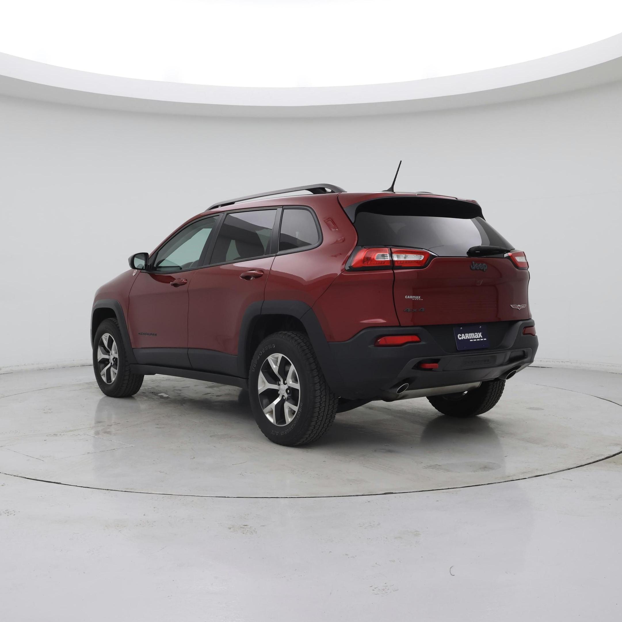 Thumbnail: 2015 Jeep Cherokee - 2