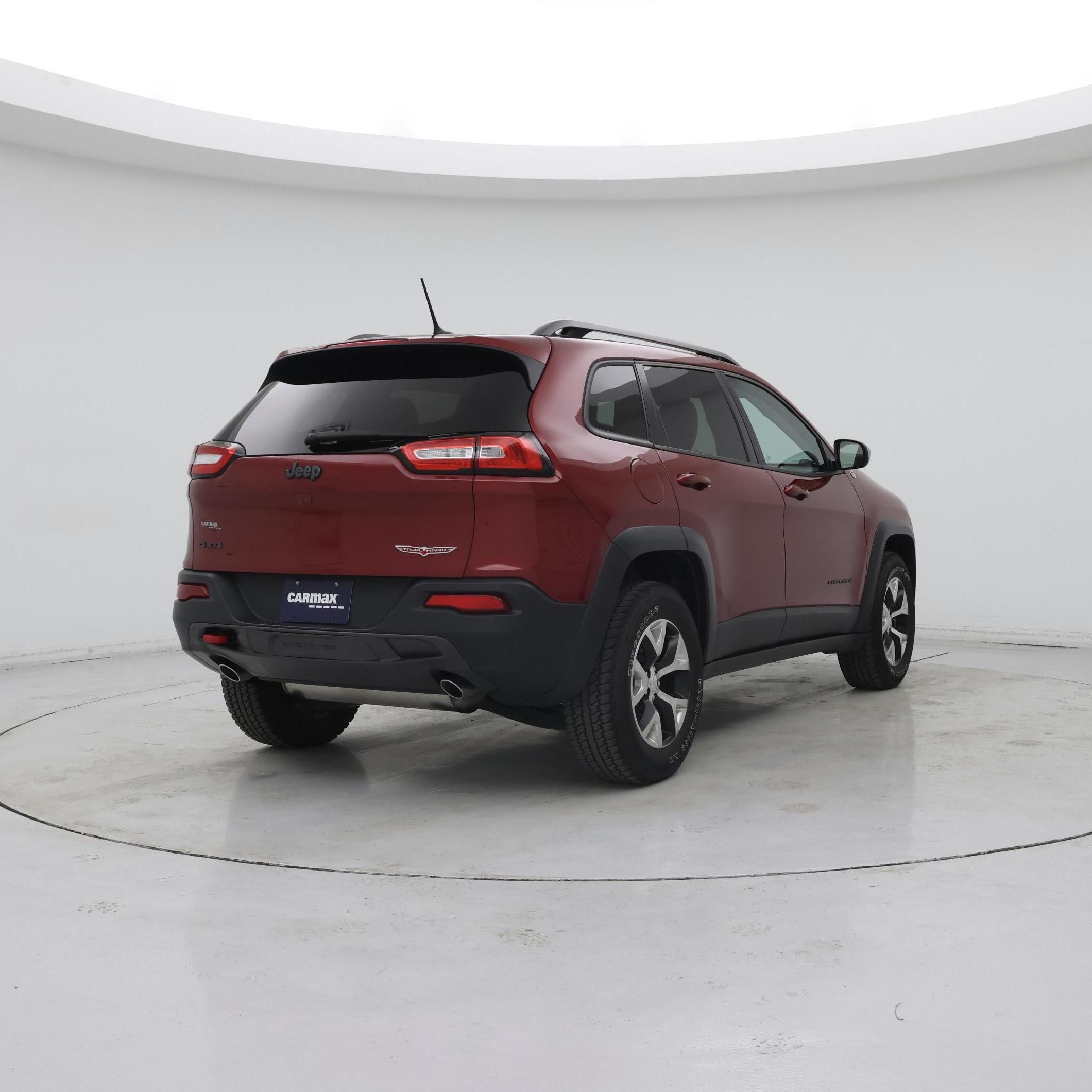 Thumbnail: 2015 Jeep Cherokee - 8