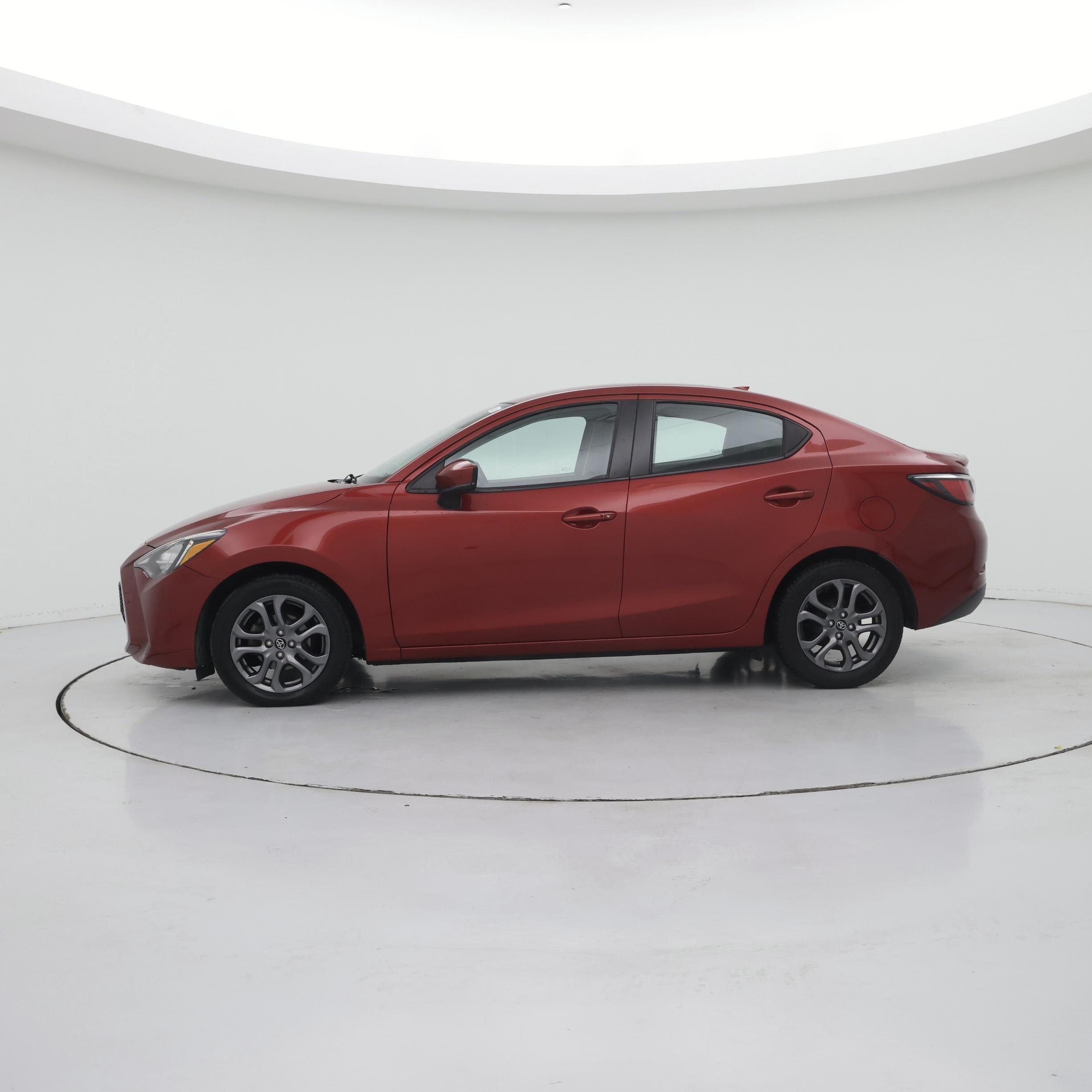 Thumbnail: 2019 Toyota Yaris - 3