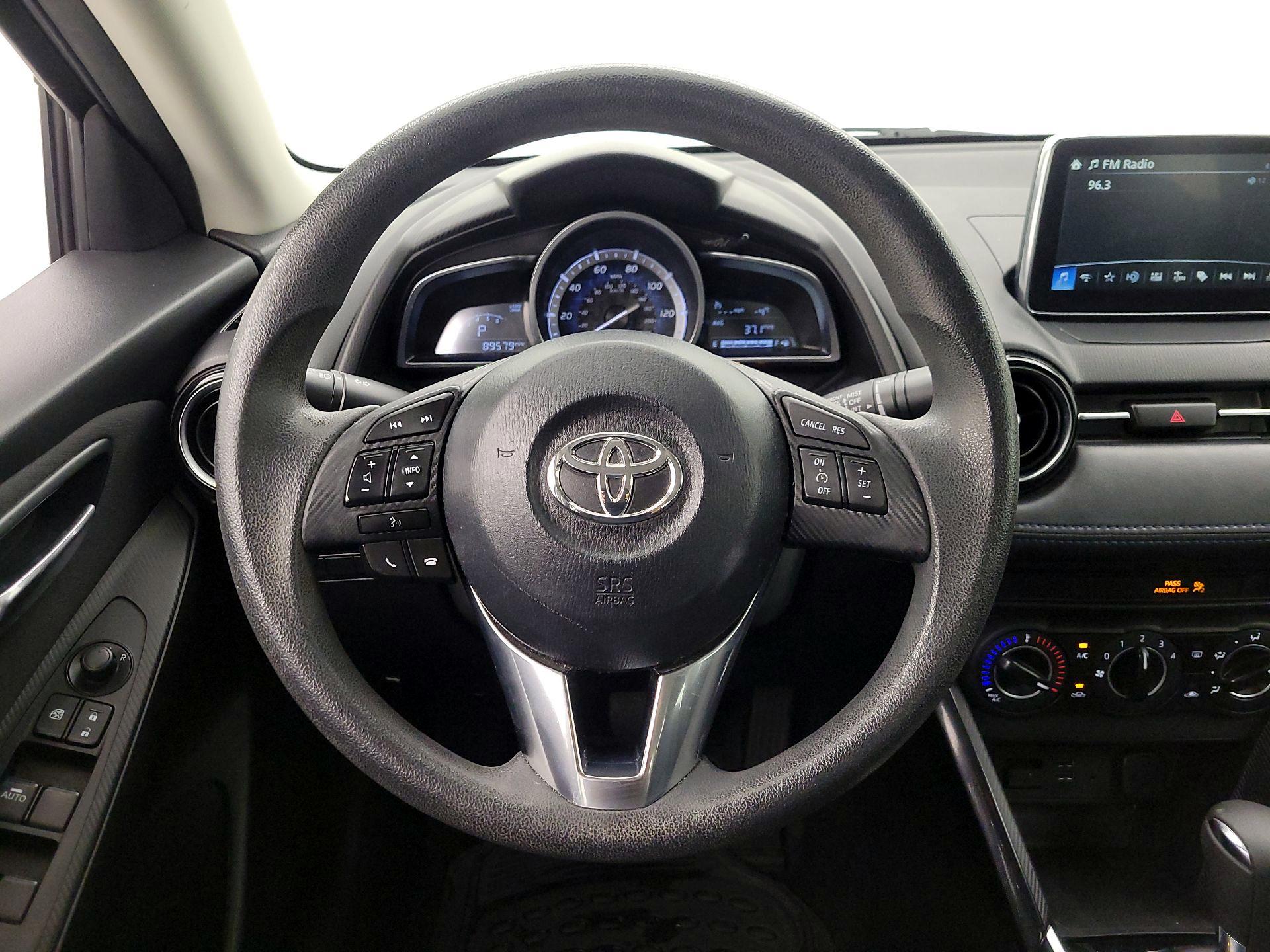 Thumbnail: 2018 Toyota Yaris iA - 10