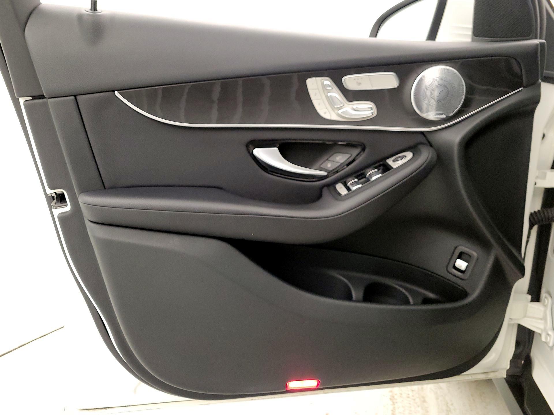 Thumbnail: 2018 Mercedes-Benz GLC - 12