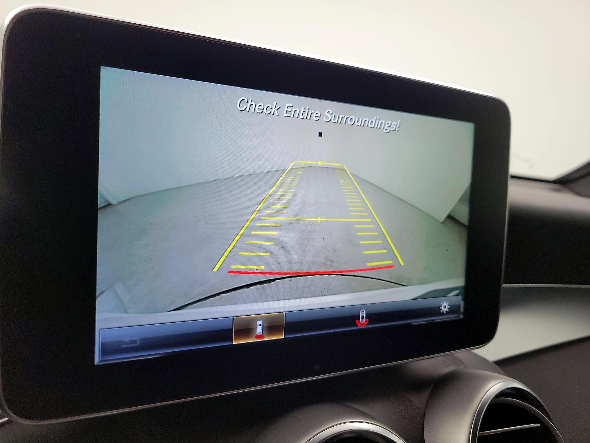 Thumbnail: 2018 Mercedes-Benz GLC - 15