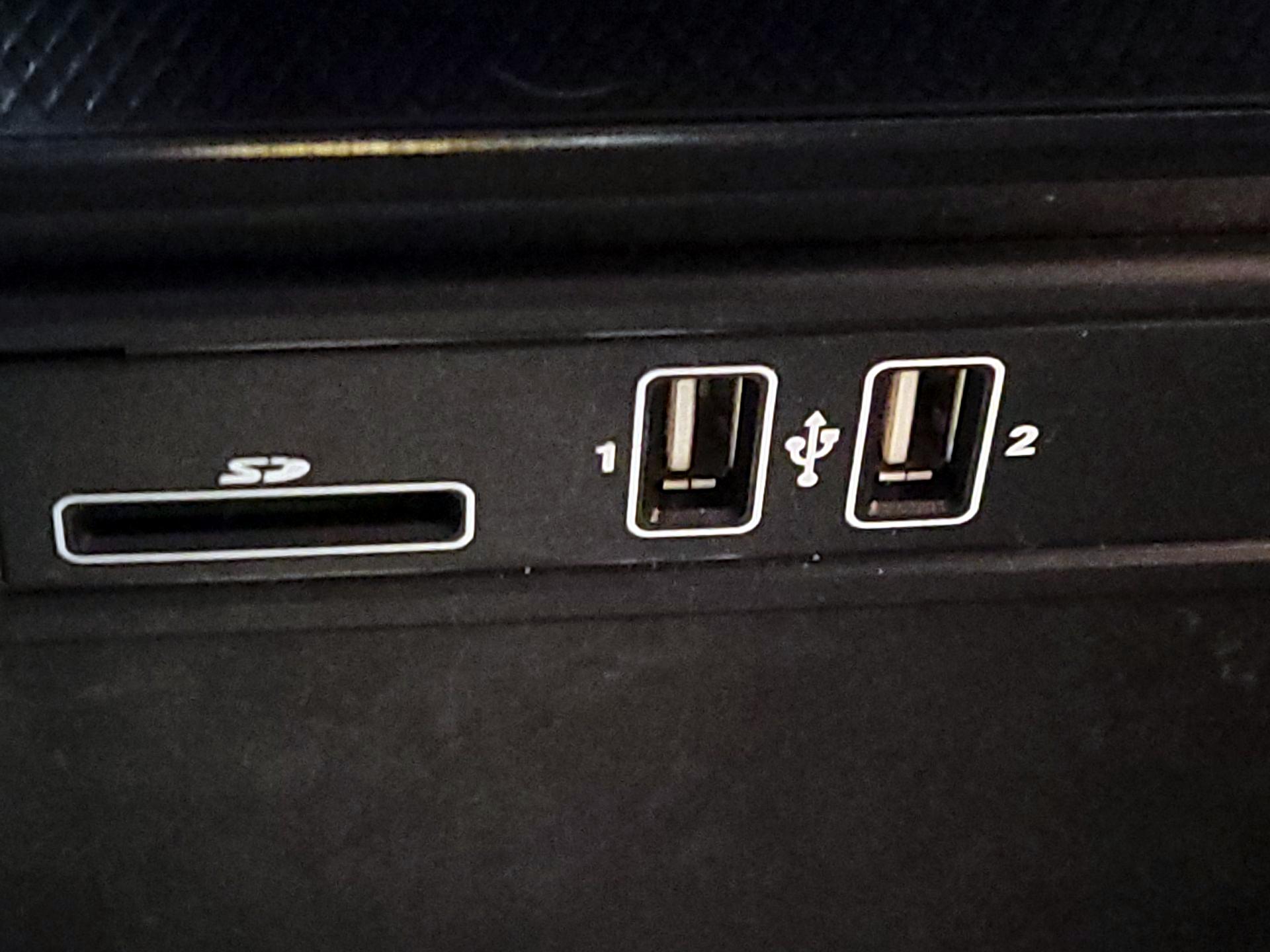 Thumbnail: 2018 Mercedes-Benz GLC - 19