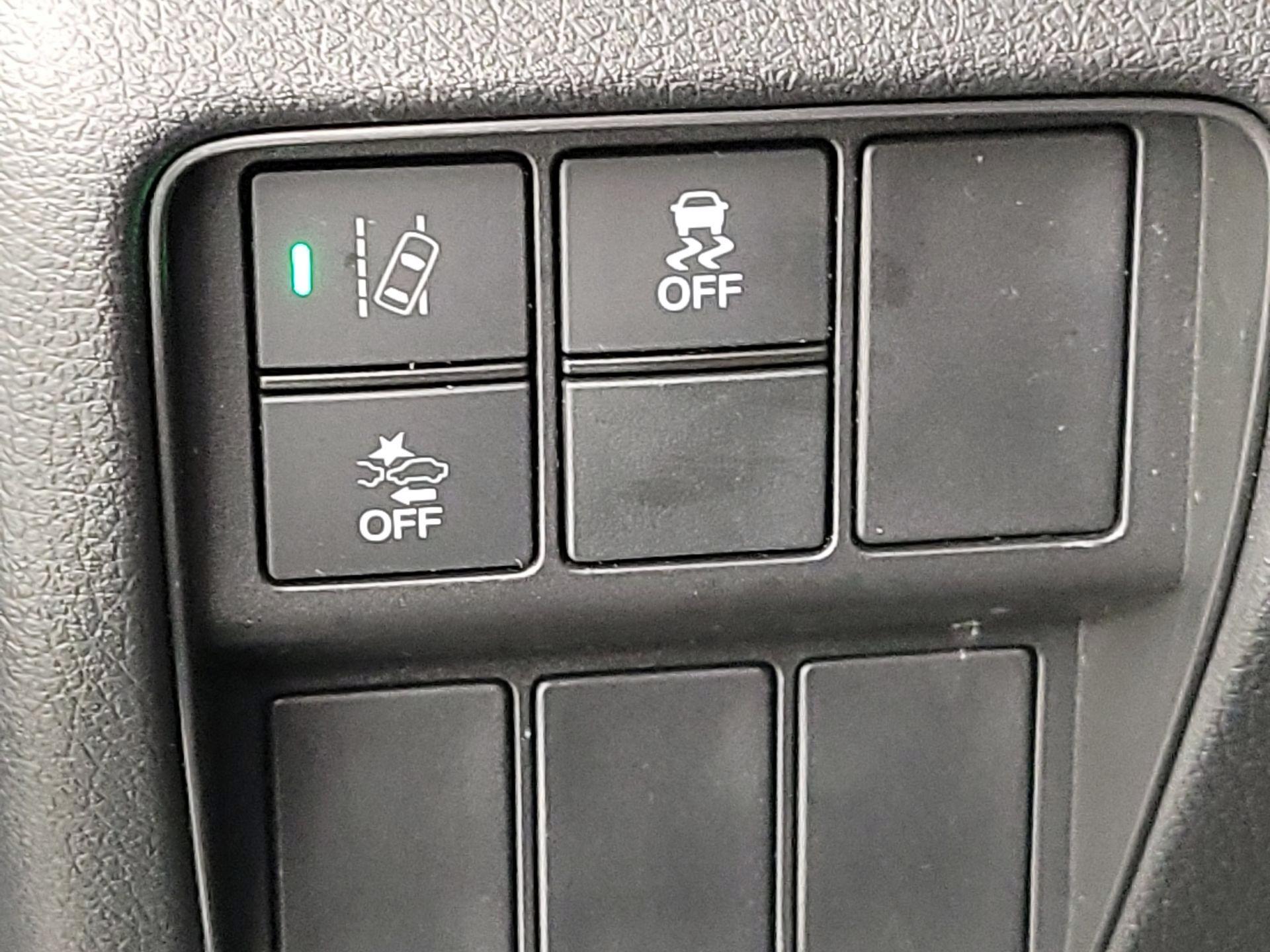 Thumbnail: 2018 Honda CR-V - 13