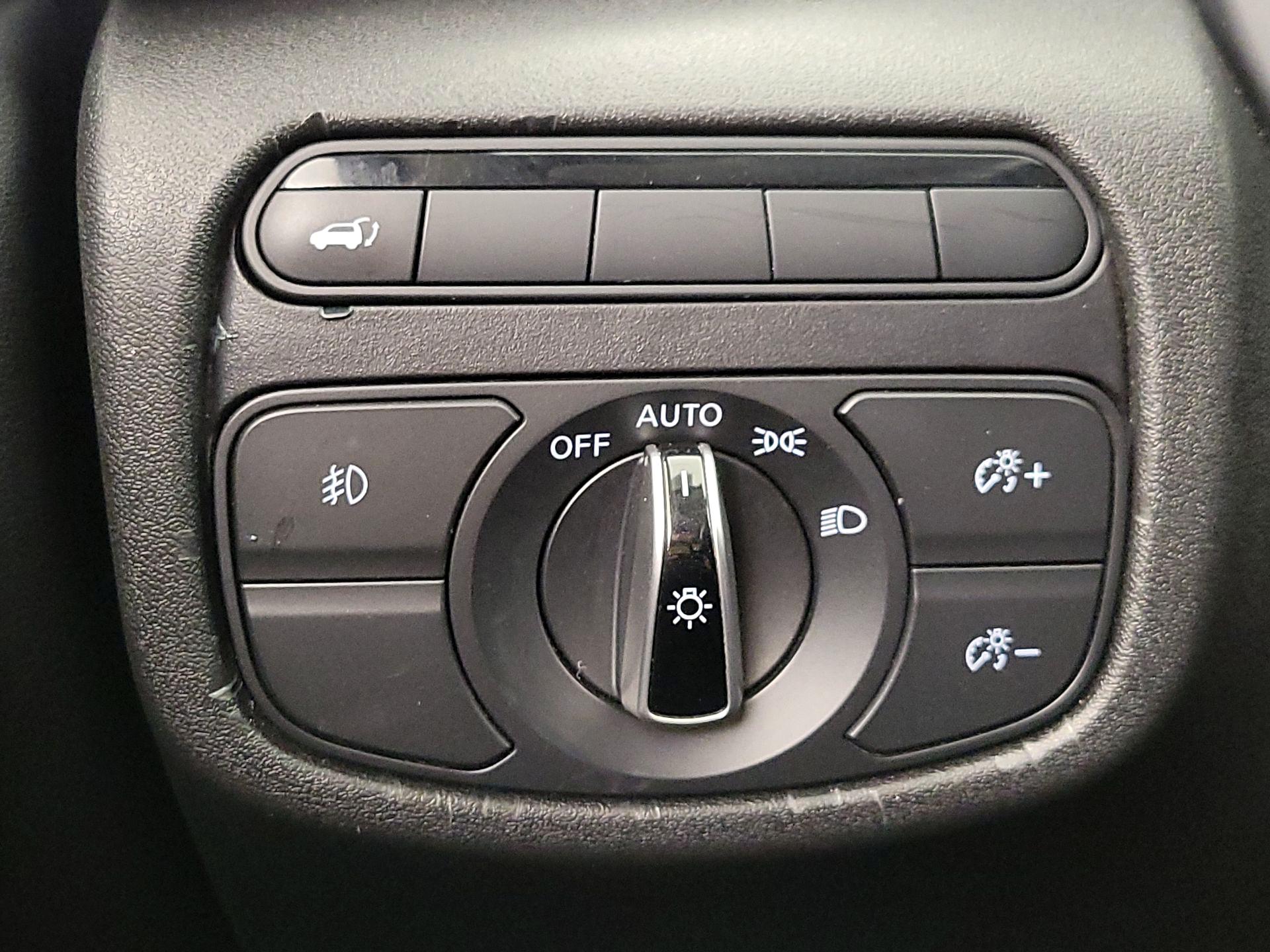 Thumbnail: 2019 INFINITI QX50 - 13