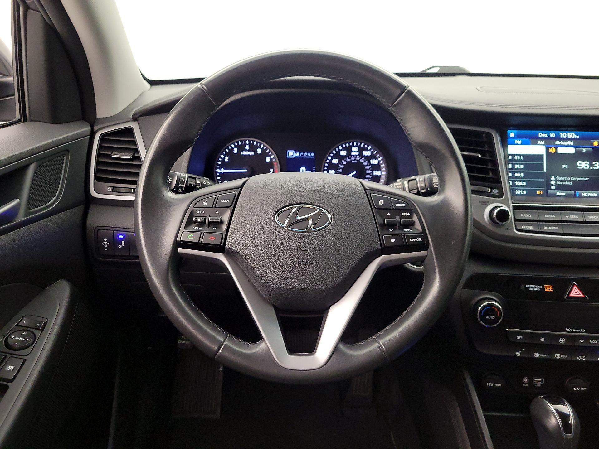 Thumbnail: 2017 Hyundai Tucson - 10