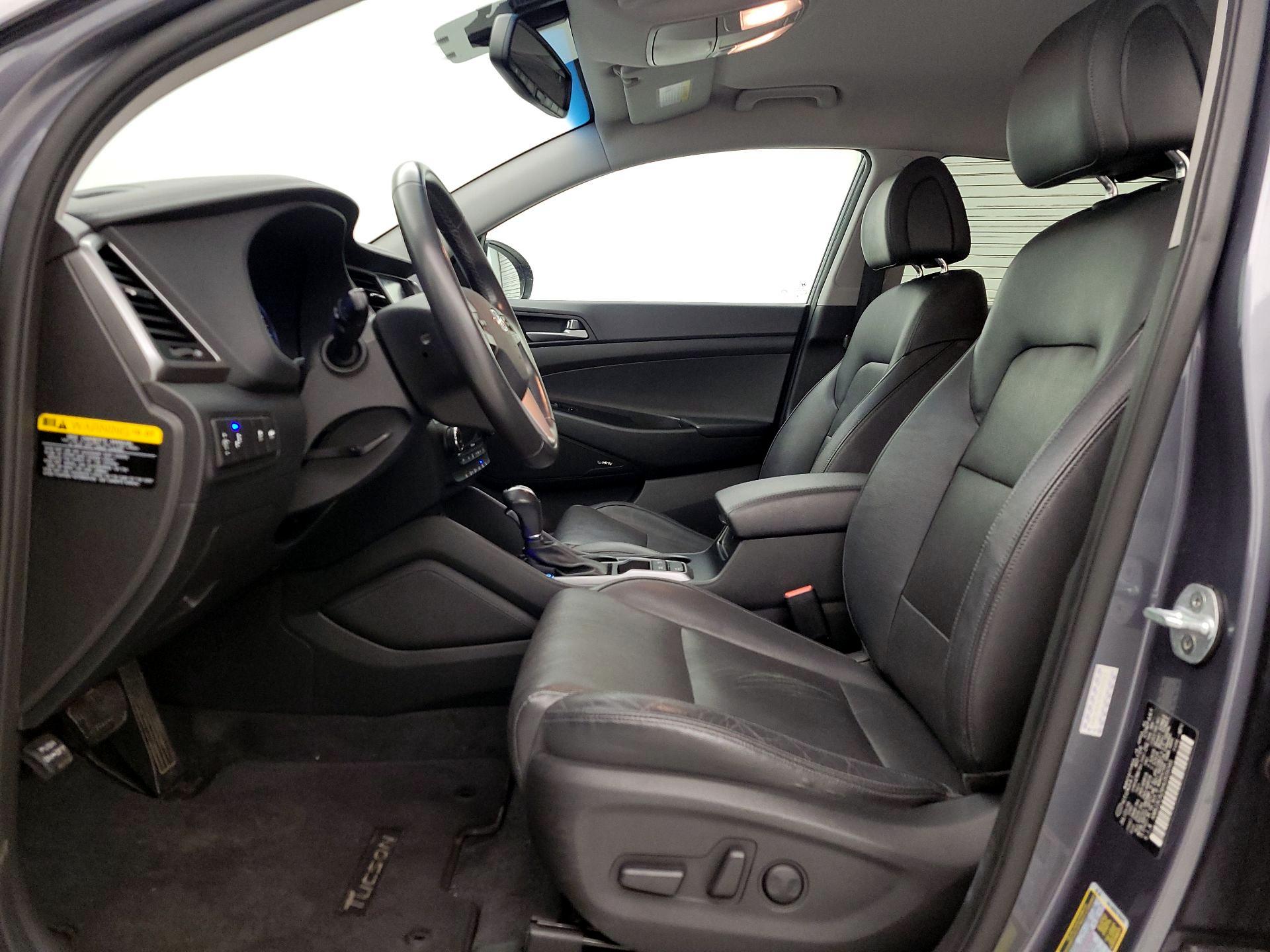 Thumbnail: 2017 Hyundai Tucson - 11