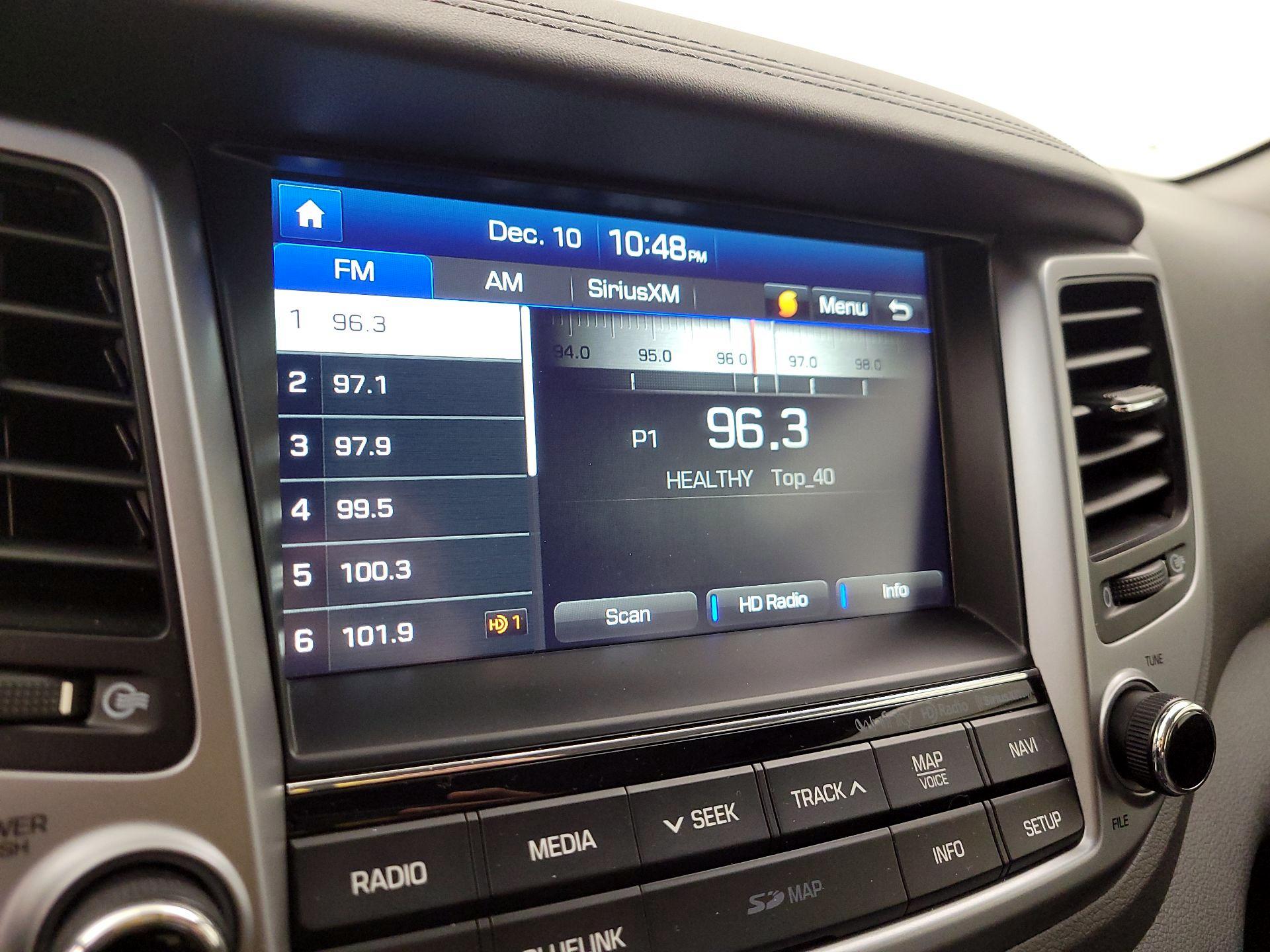 Thumbnail: 2017 Hyundai Tucson - 16