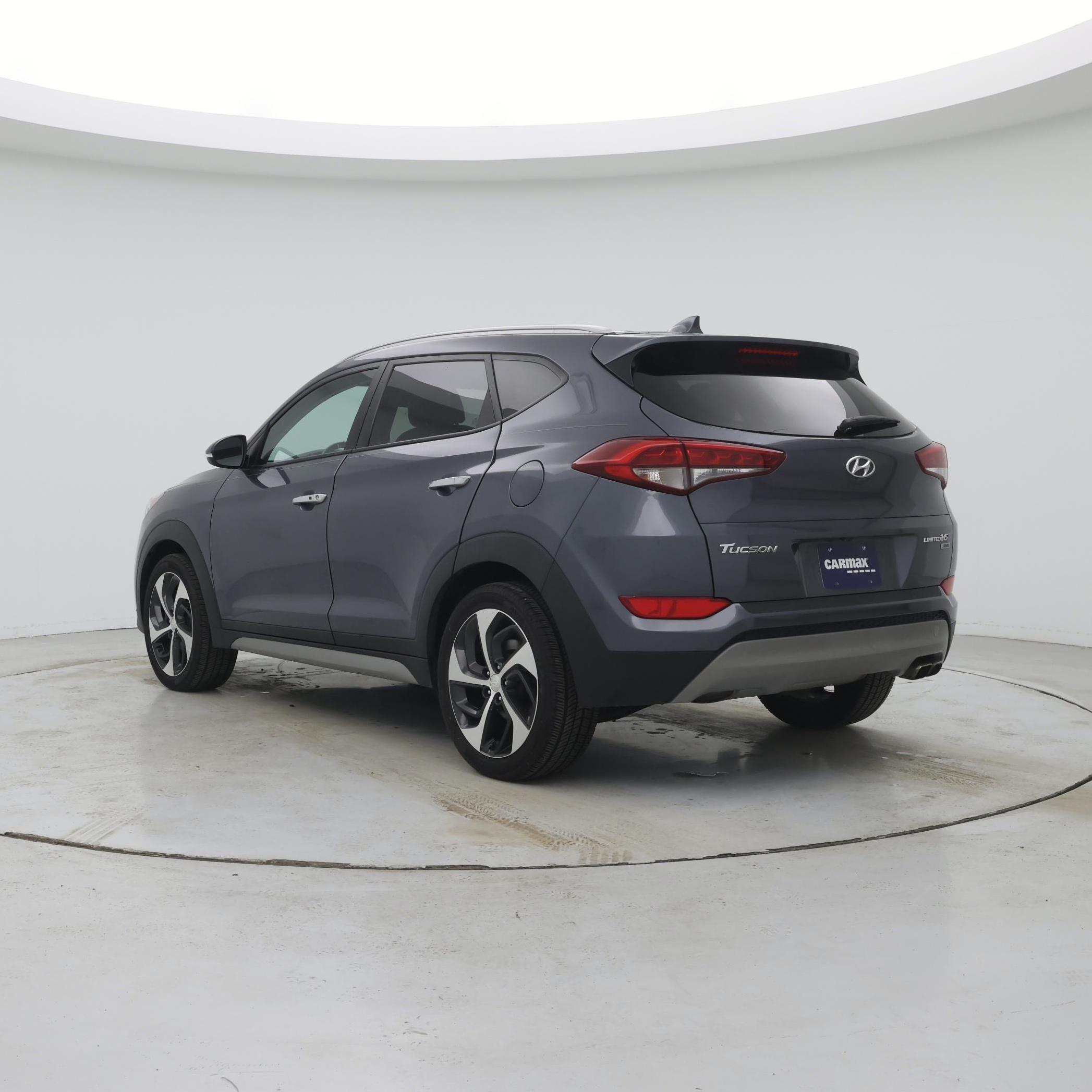 Thumbnail: 2017 Hyundai Tucson - 2