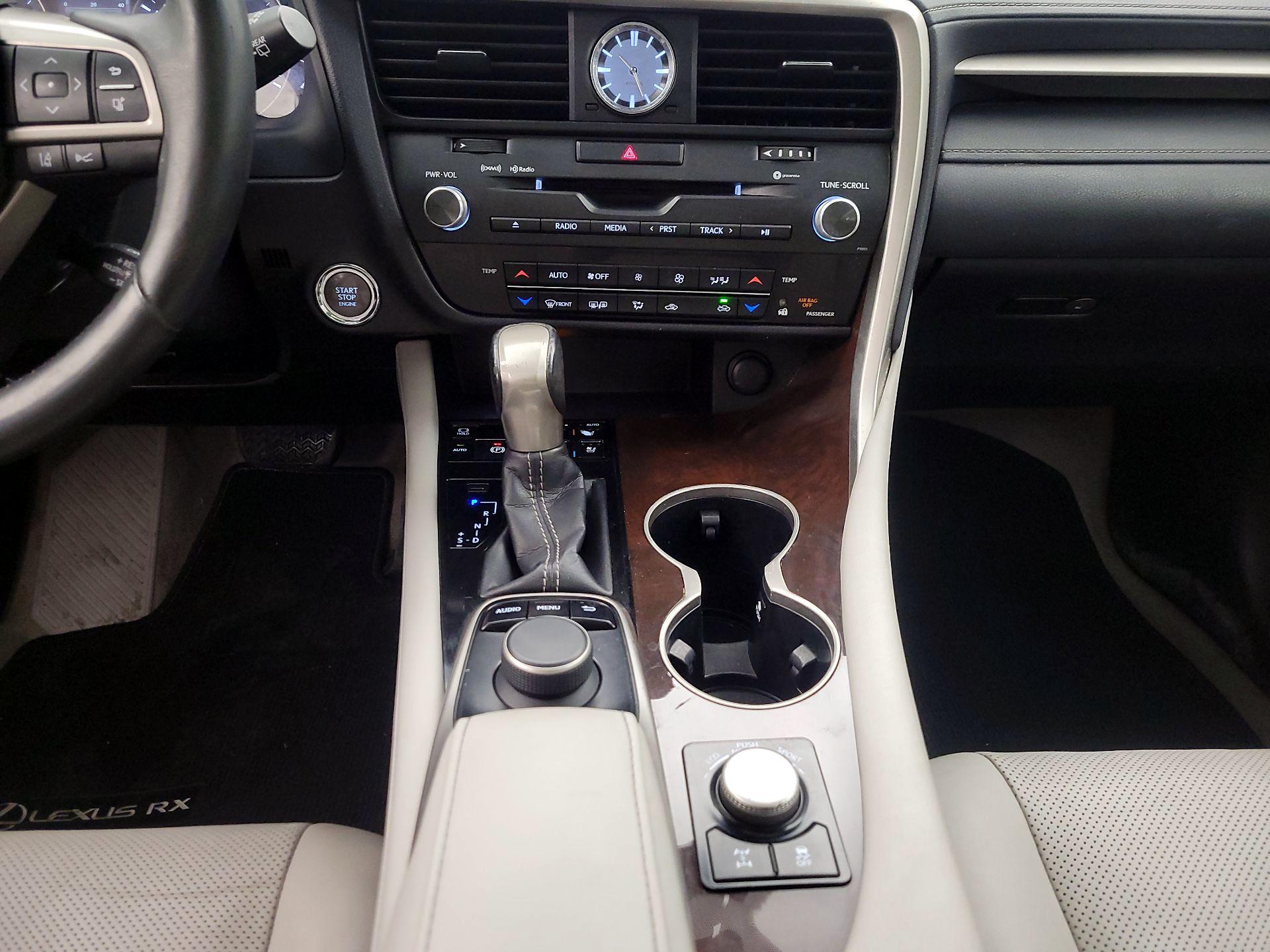 Thumbnail: 2016 Lexus RX - 17