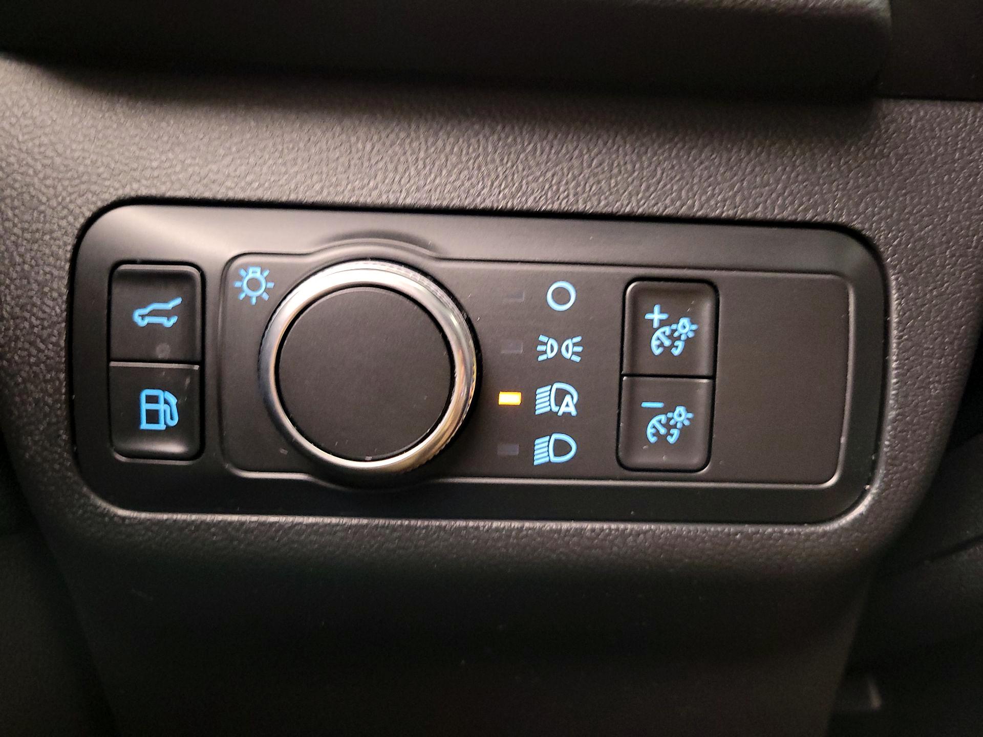 Thumbnail: 2022 Ford Escape - 13