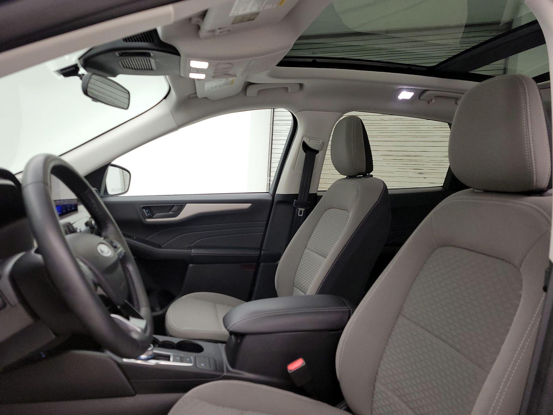 Thumbnail: 2022 Ford Escape - 19