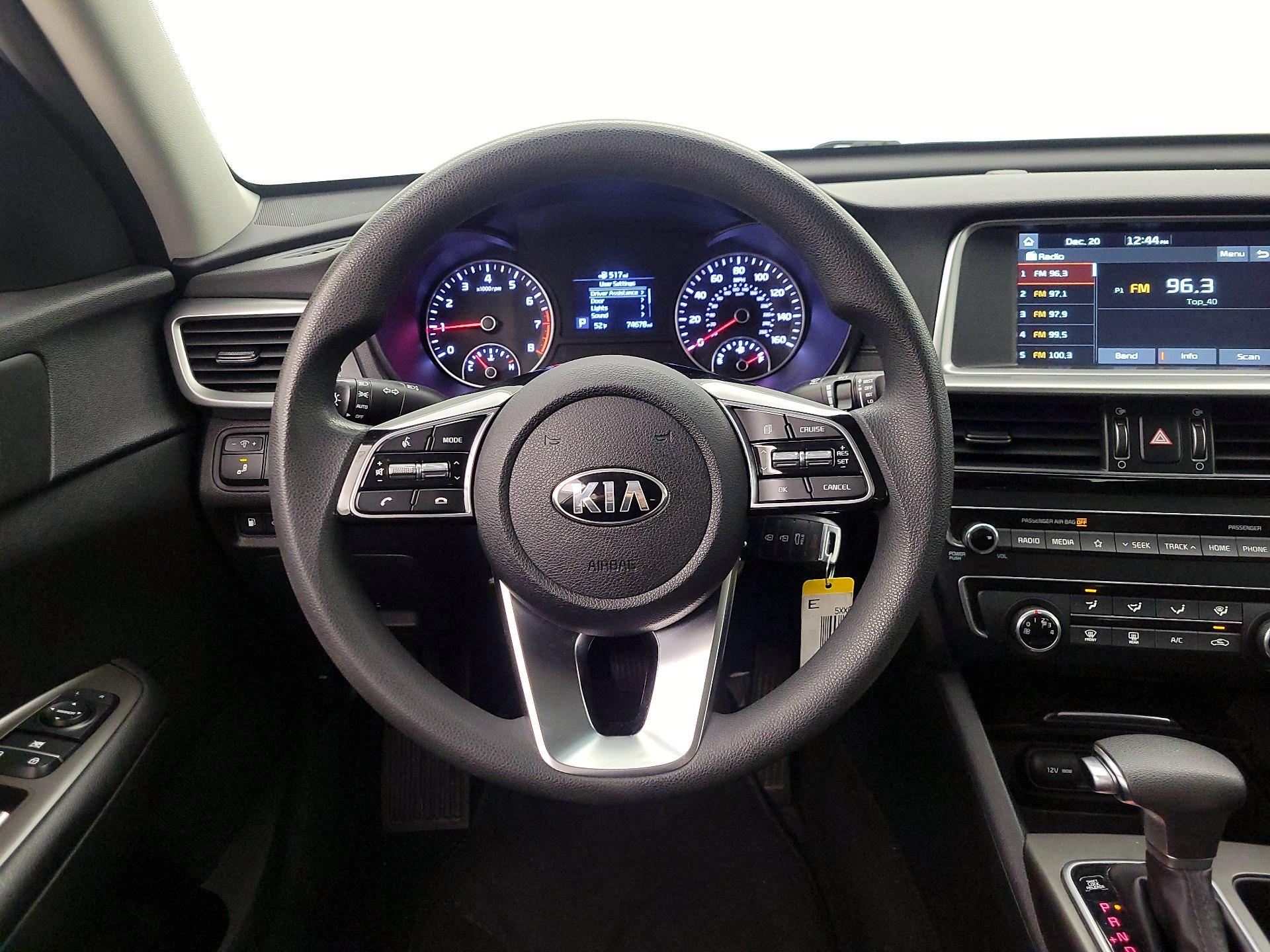 Thumbnail: 2019 Kia Optima - 10