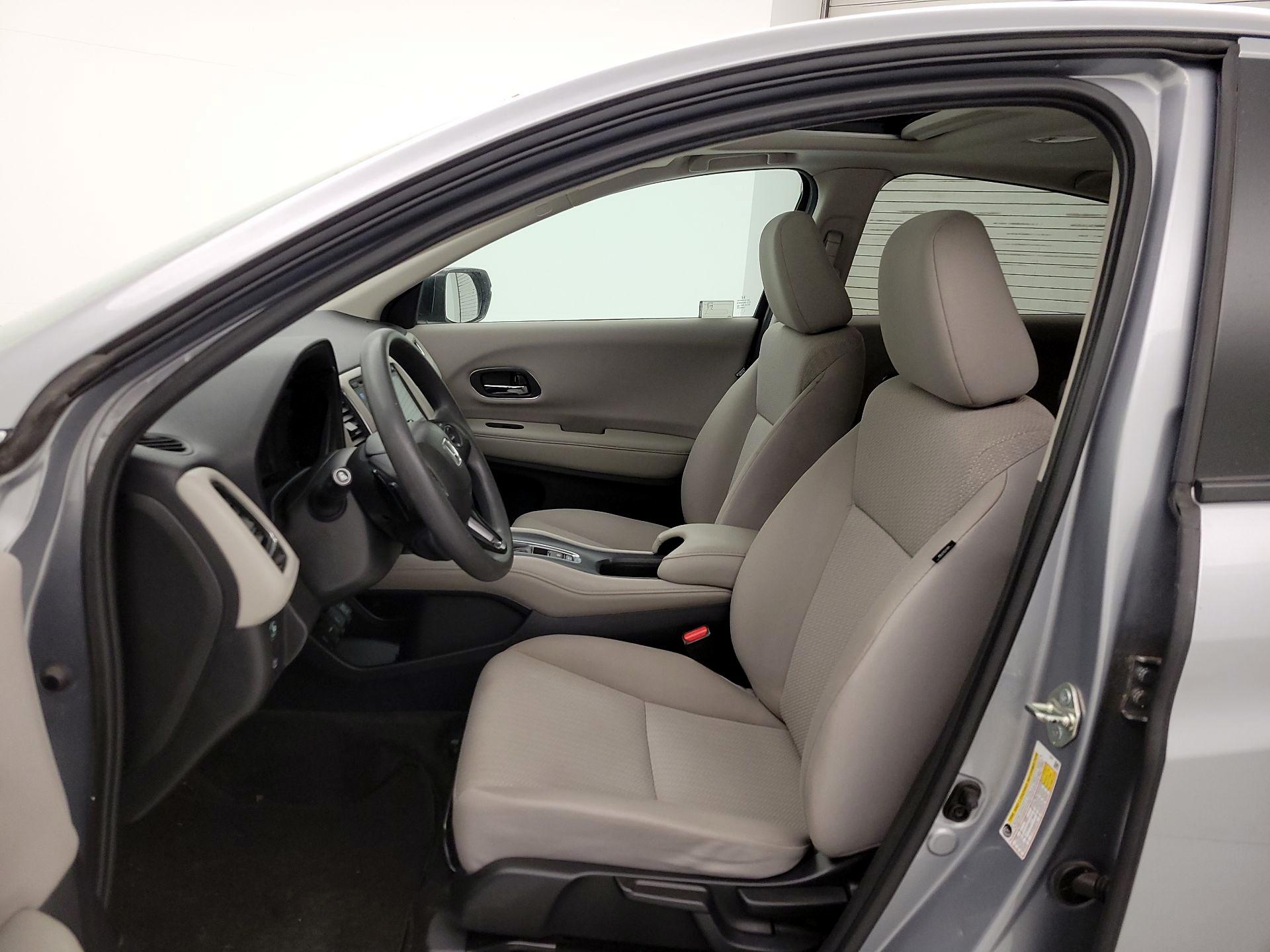 Thumbnail: 2017 Honda HR-V - 11