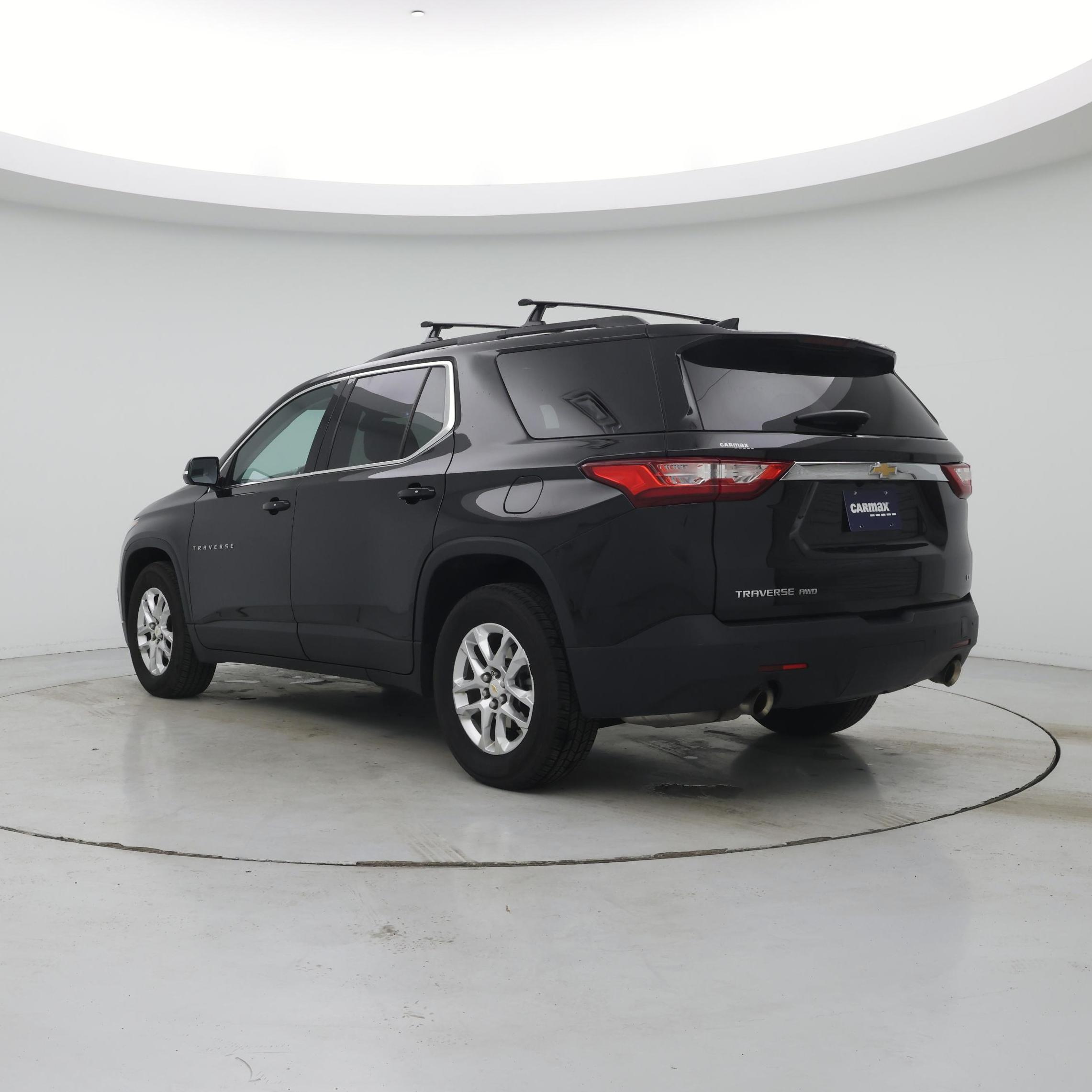 Thumbnail: 2019 Chevrolet Traverse - 2