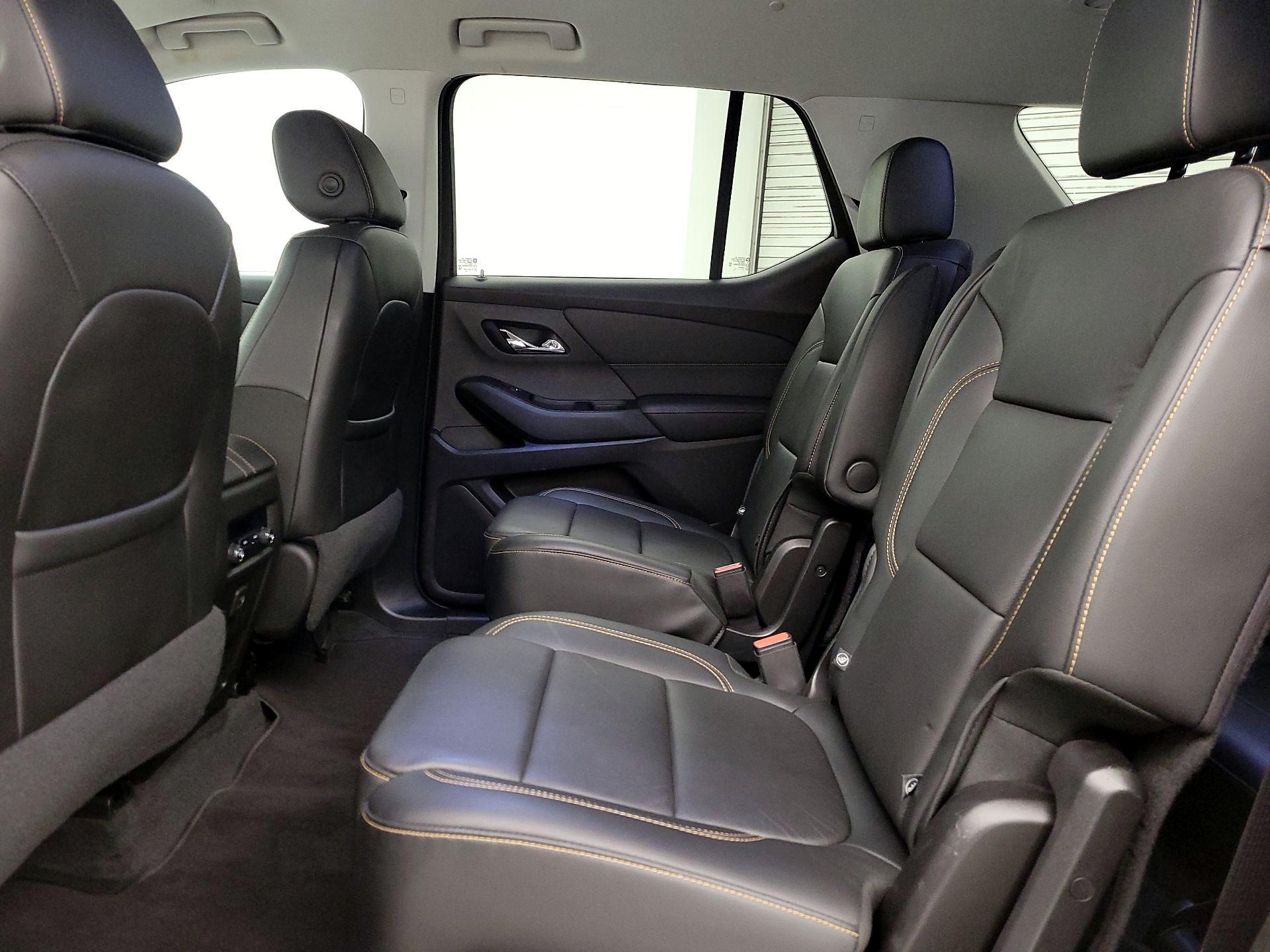 Thumbnail: 2019 Chevrolet Traverse - 19