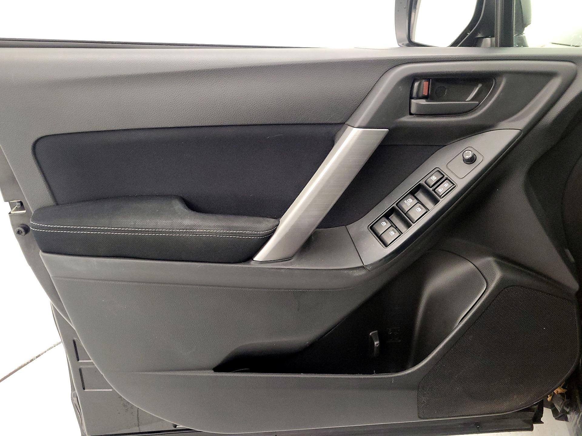 Thumbnail: 2014 Subaru Forester - 12