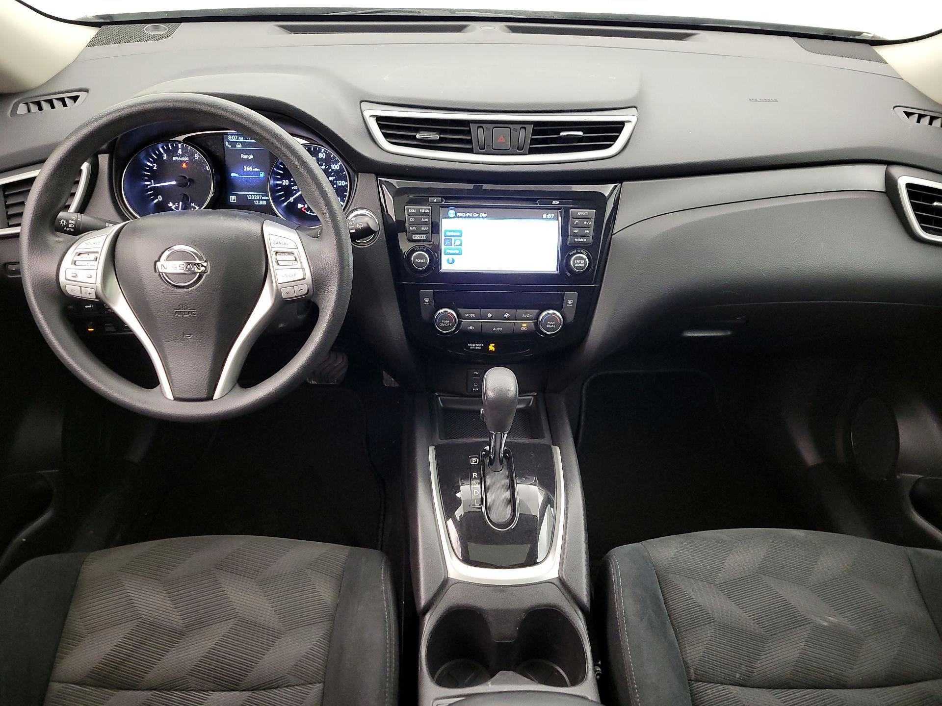 Thumbnail: 2015 Nissan Rogue - 9