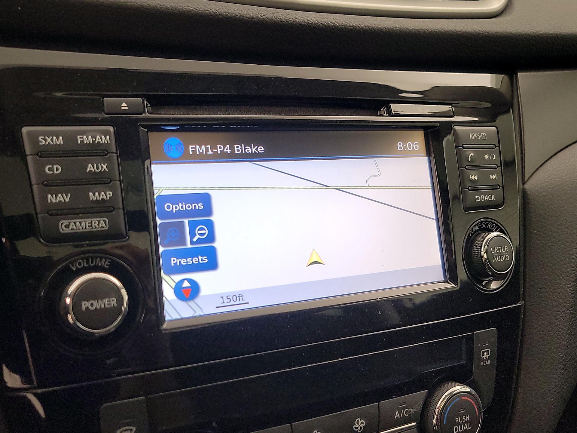 Thumbnail: 2015 Nissan Rogue - 14