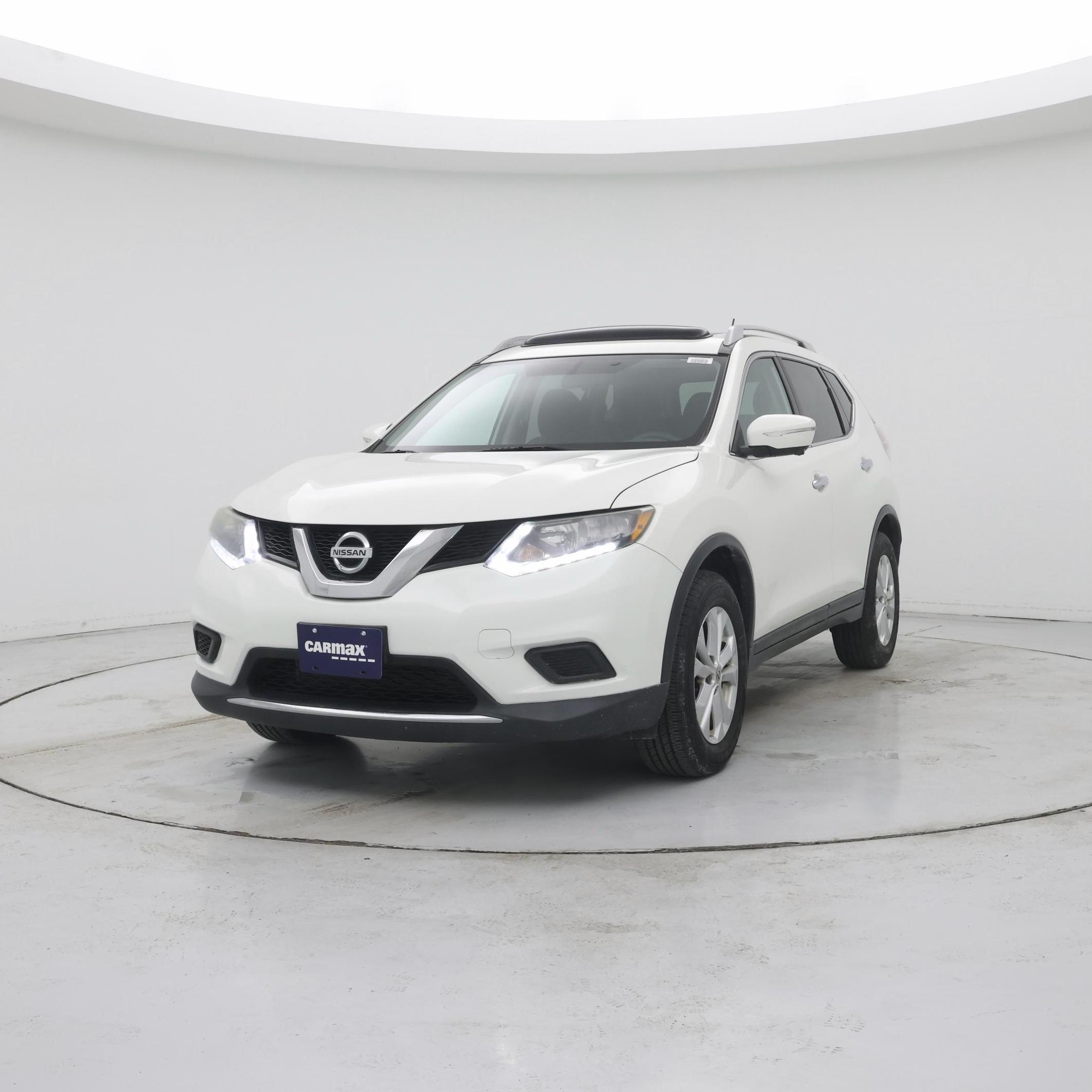 Thumbnail: 2015 Nissan Rogue - 4