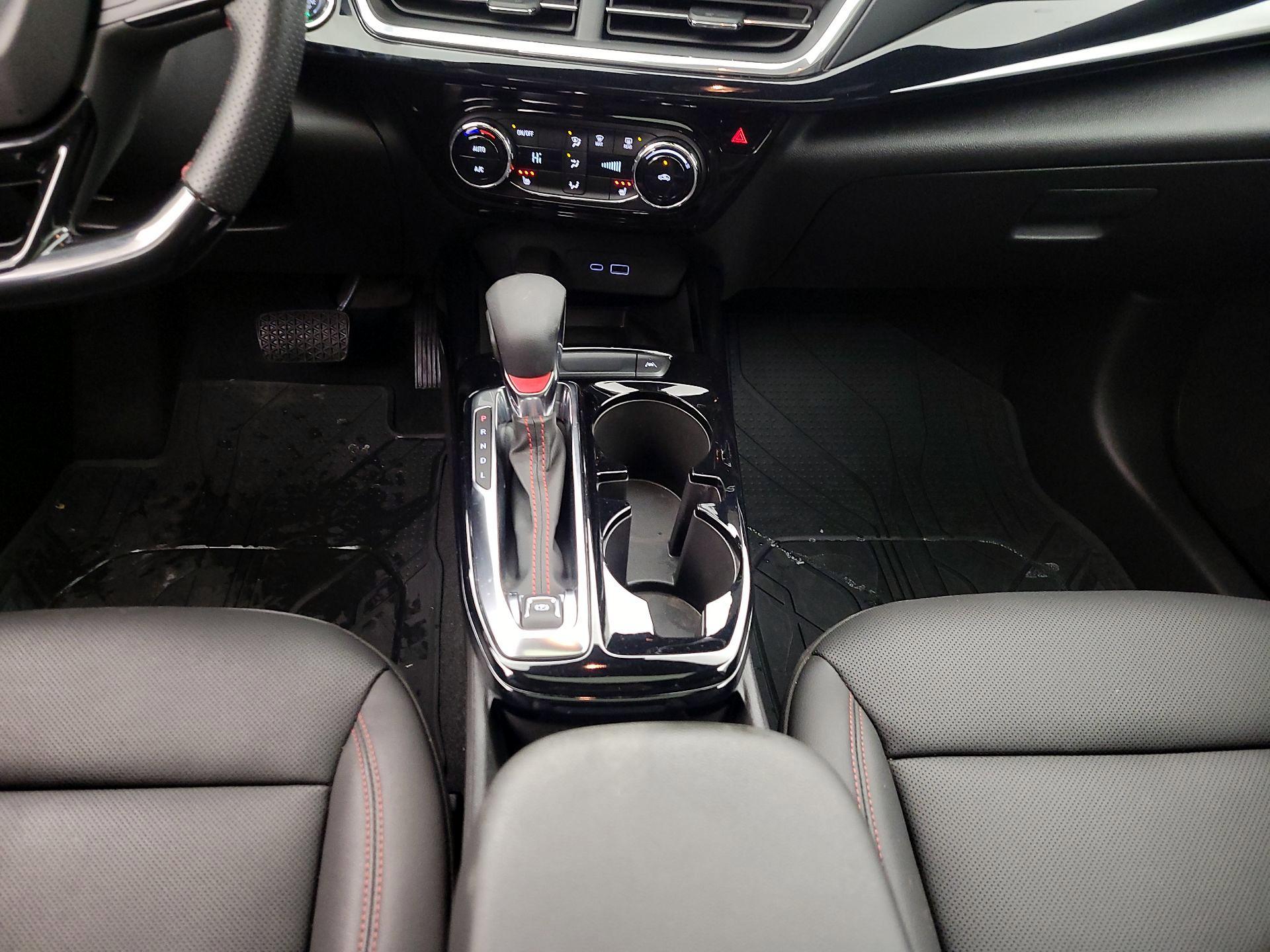 Thumbnail: 2025 Chevrolet Trax - 17