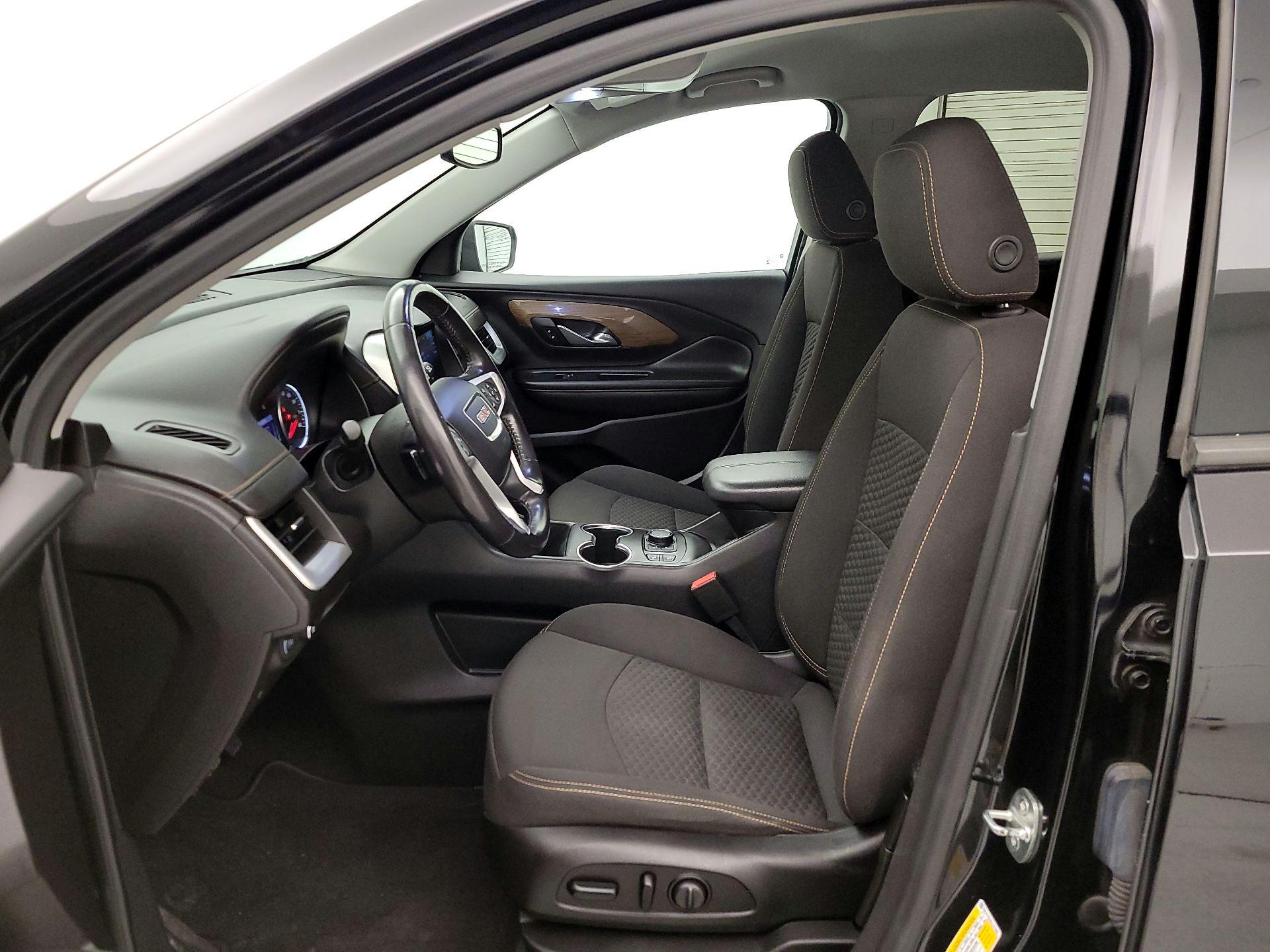 Thumbnail: 2020 GMC Terrain - 11