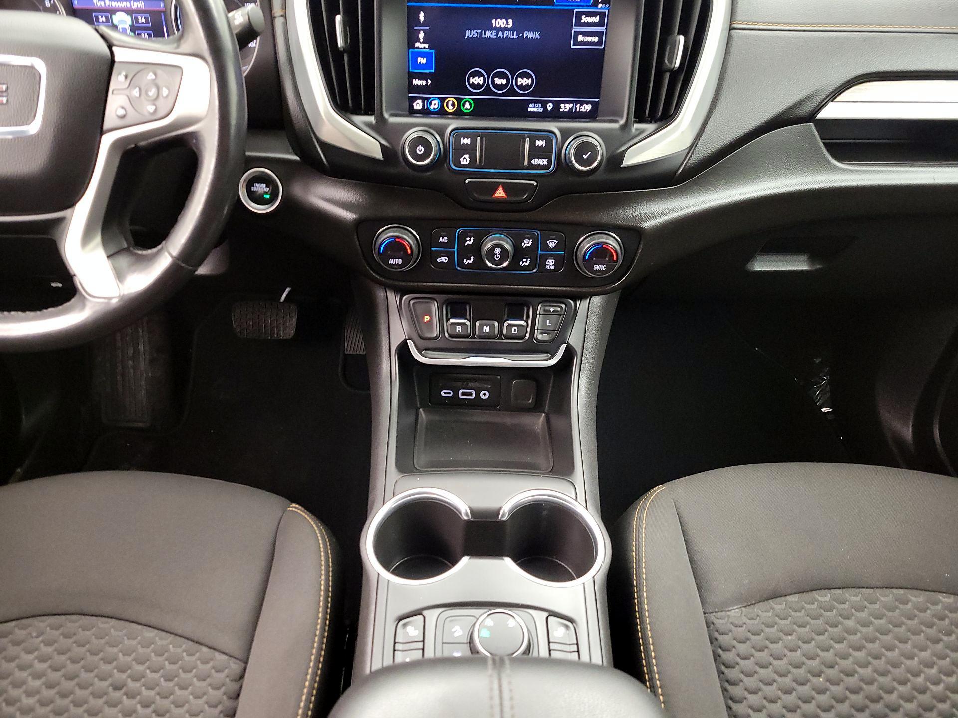 Thumbnail: 2020 GMC Terrain - 17