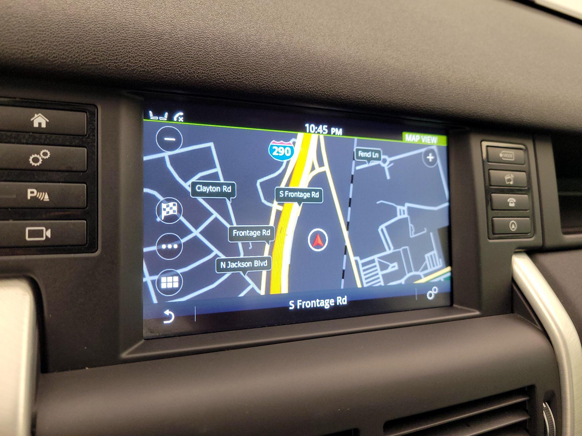 Thumbnail: 2019 Land Rover Discovery Sport - 14