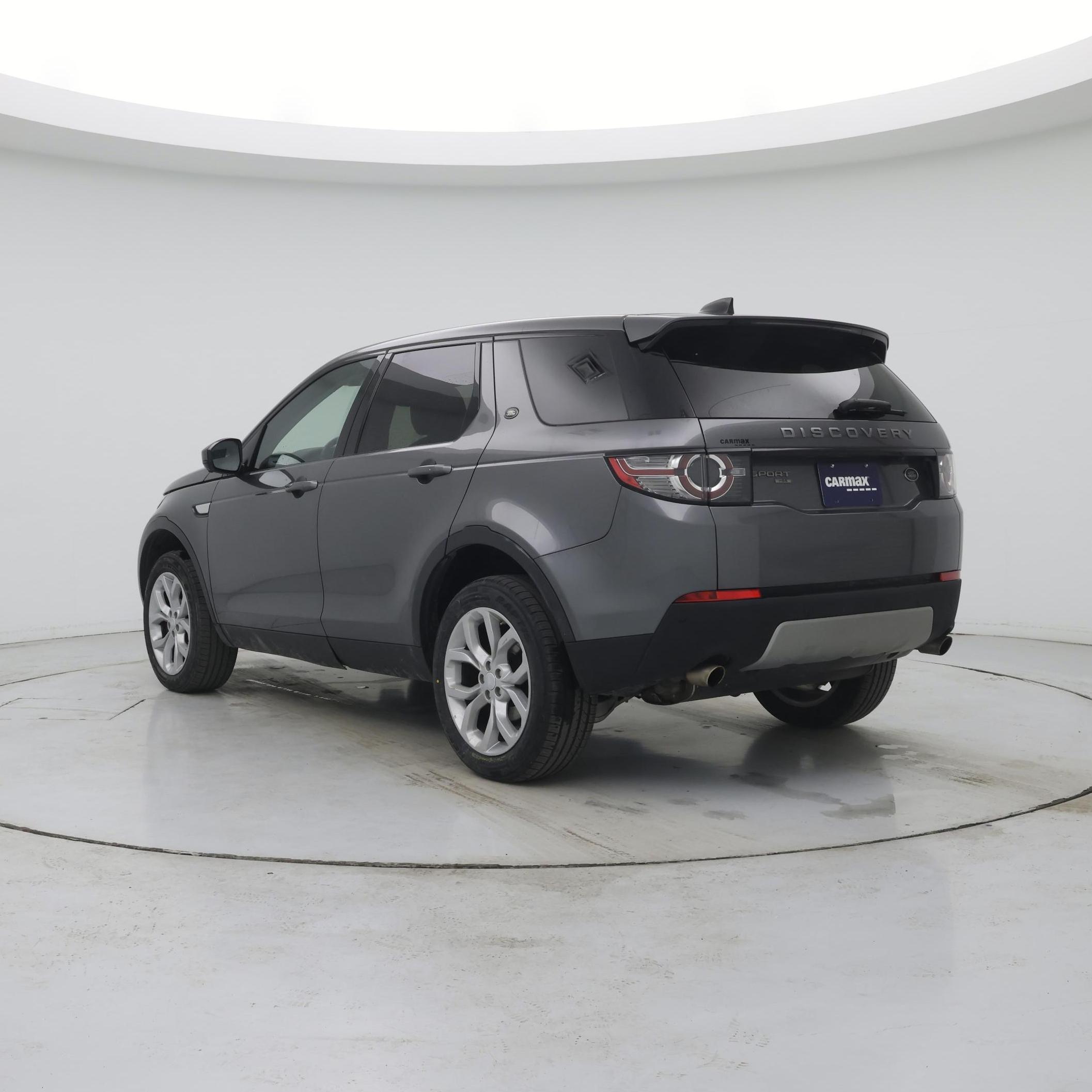 Thumbnail: 2019 Land Rover Discovery Sport - 2