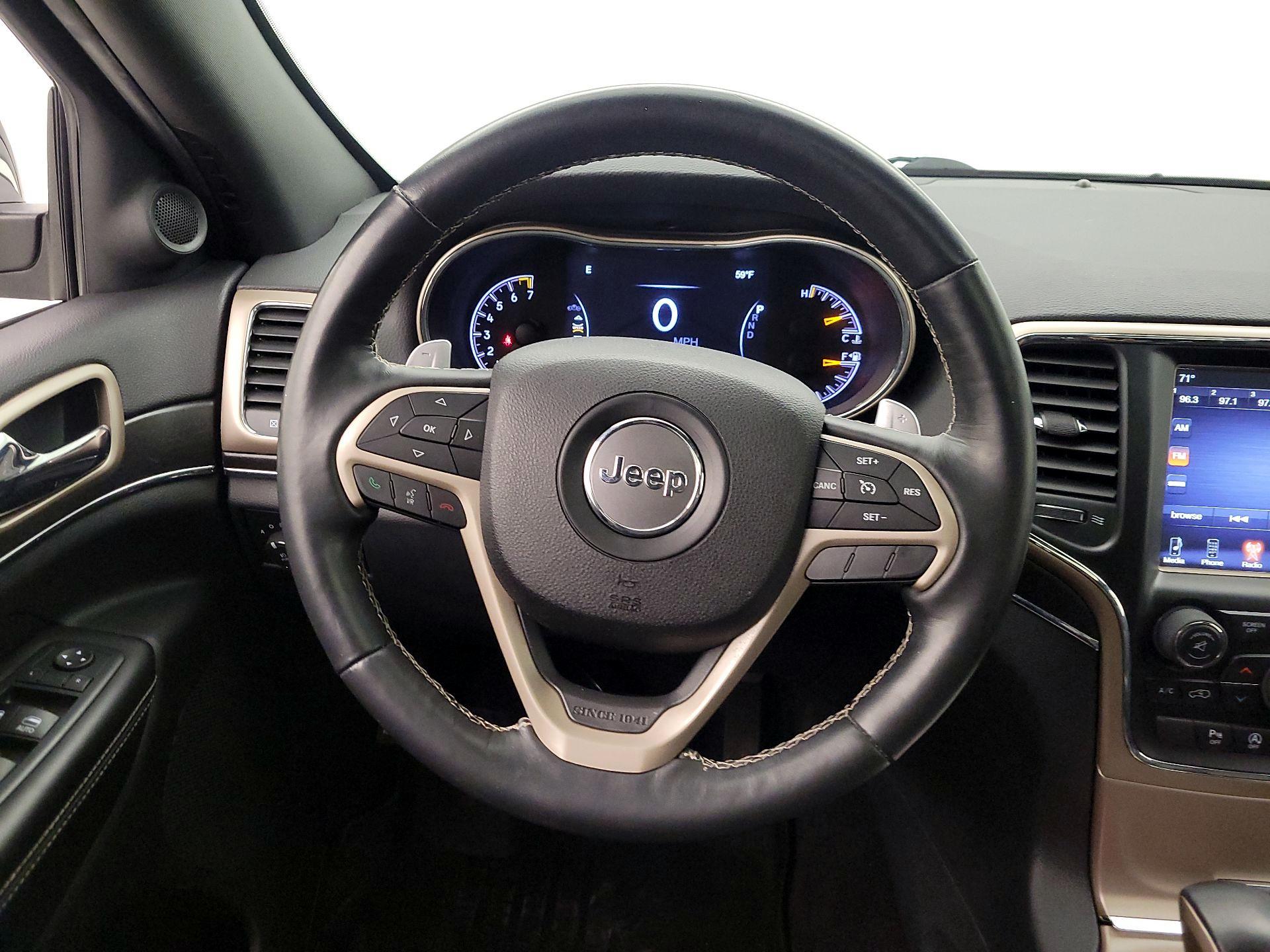 Thumbnail: 2016 Jeep Grand Cherokee - 10